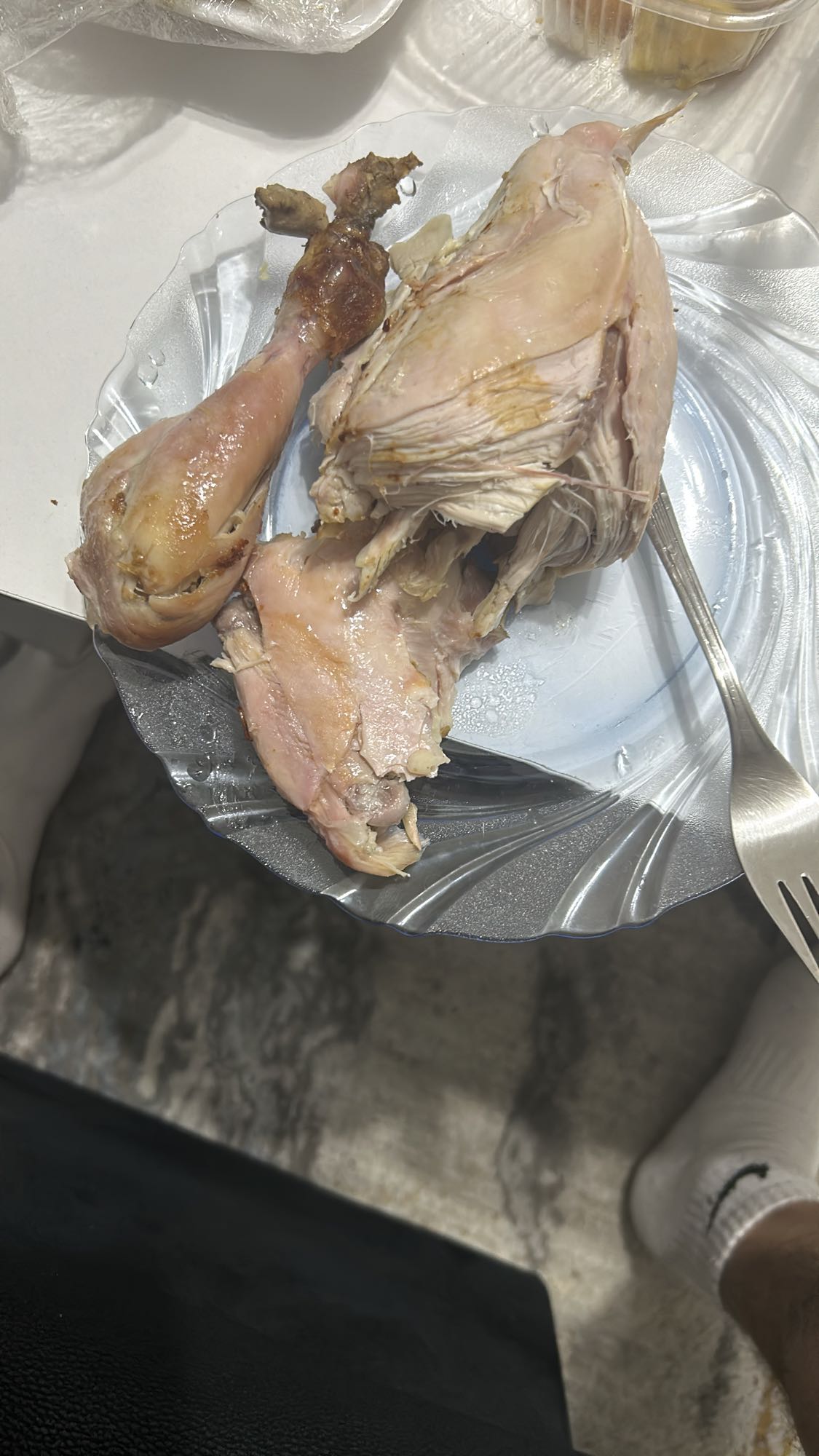 Boiled chicken pieces