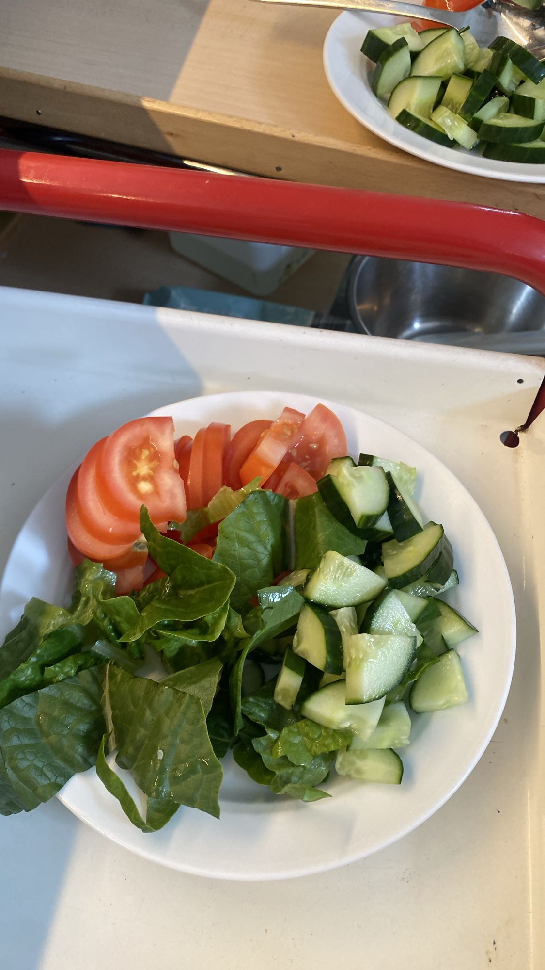 Grönsallad med tomat