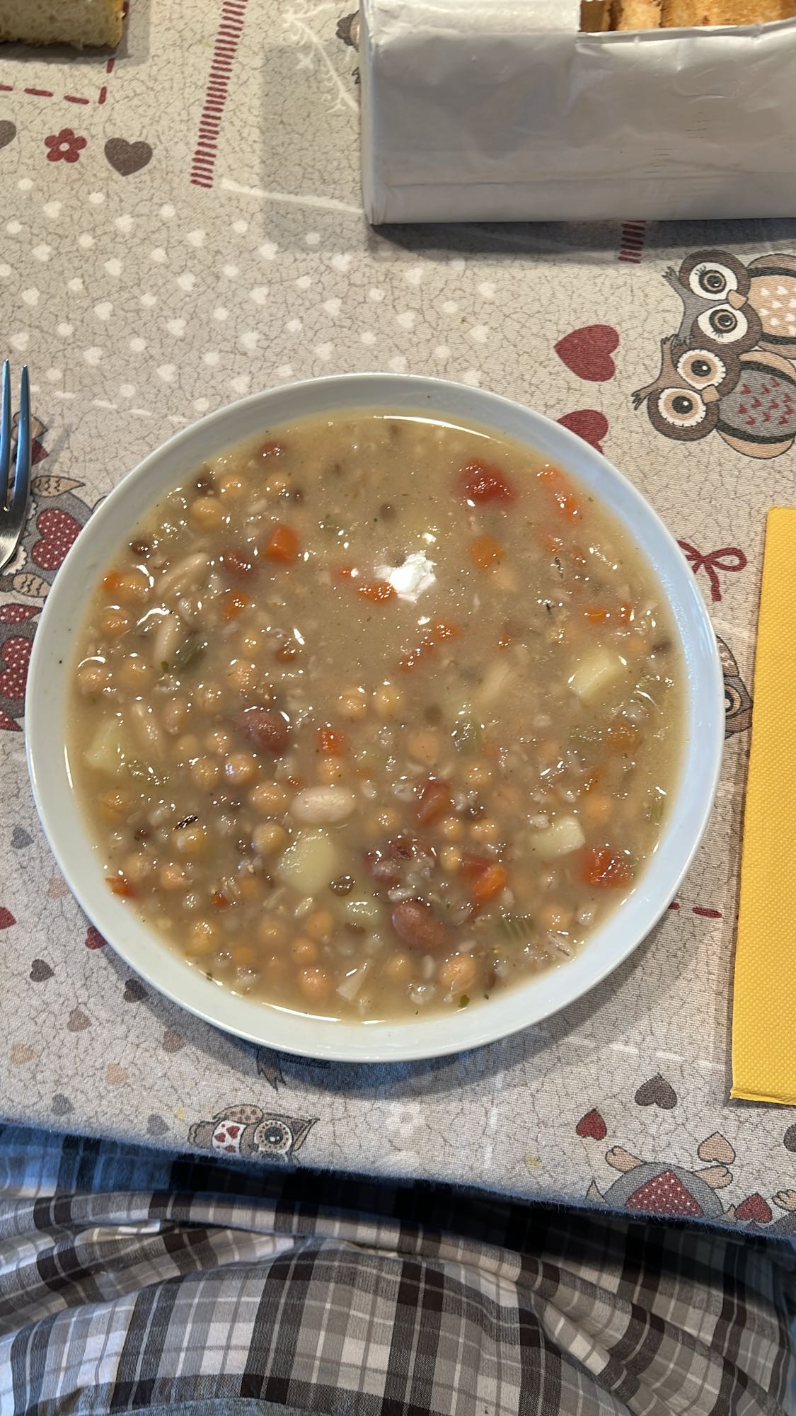 Supă de legume cu fasole