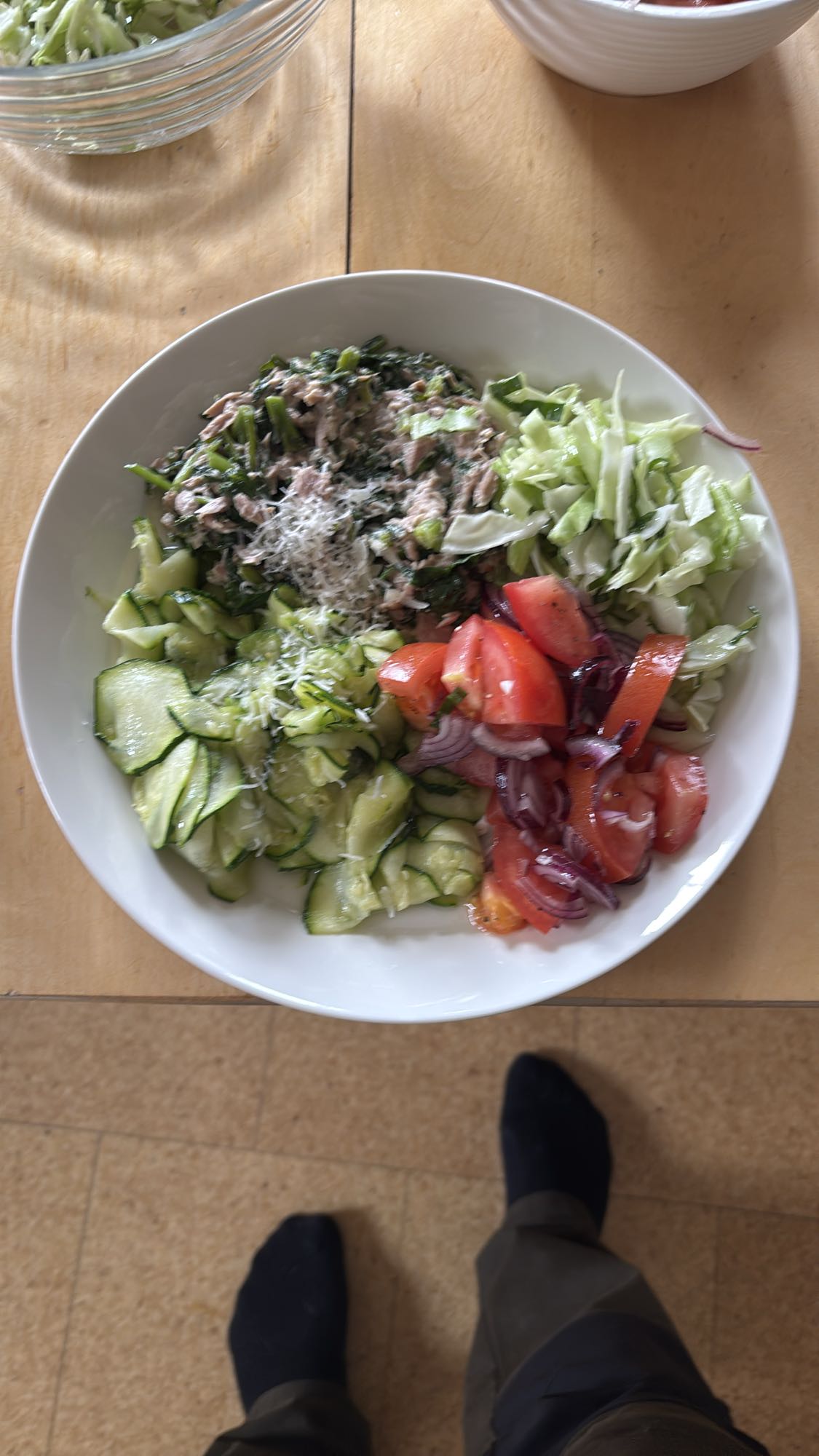 Tonfisksallad med grönsaker