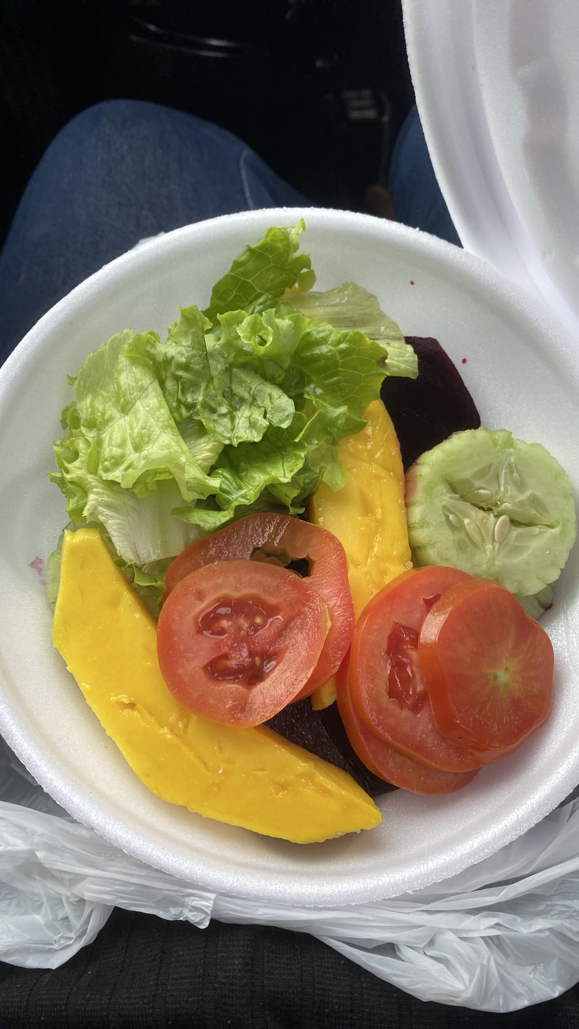 Salada fresca tropical