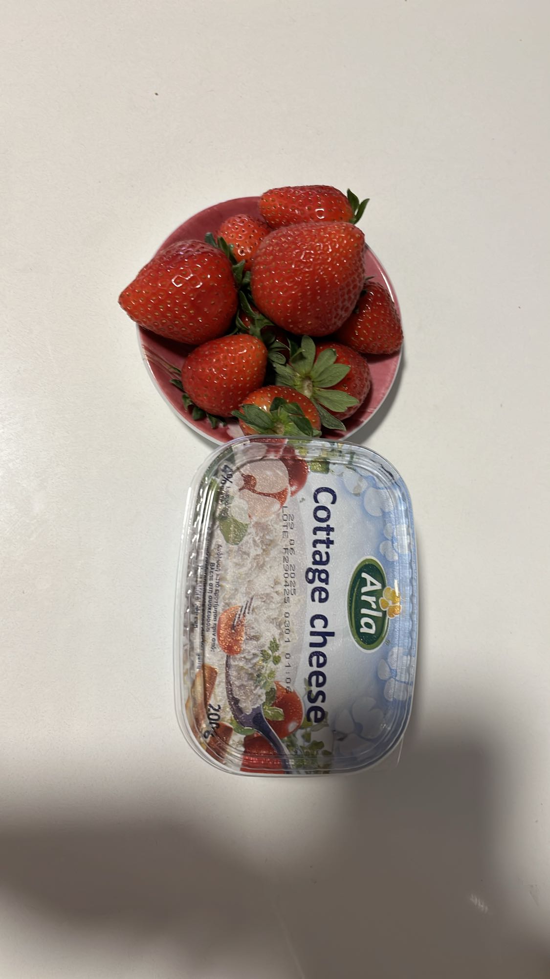 fresas y queso cottage