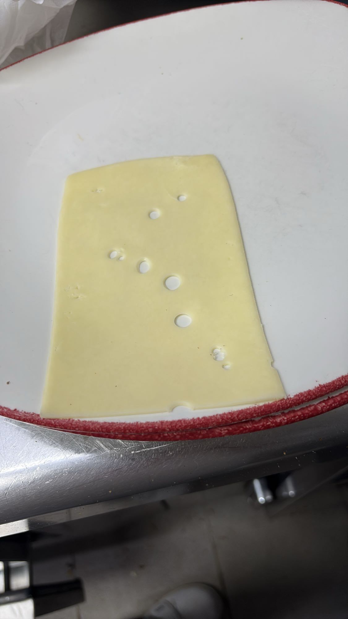 rebanada de queso suizo