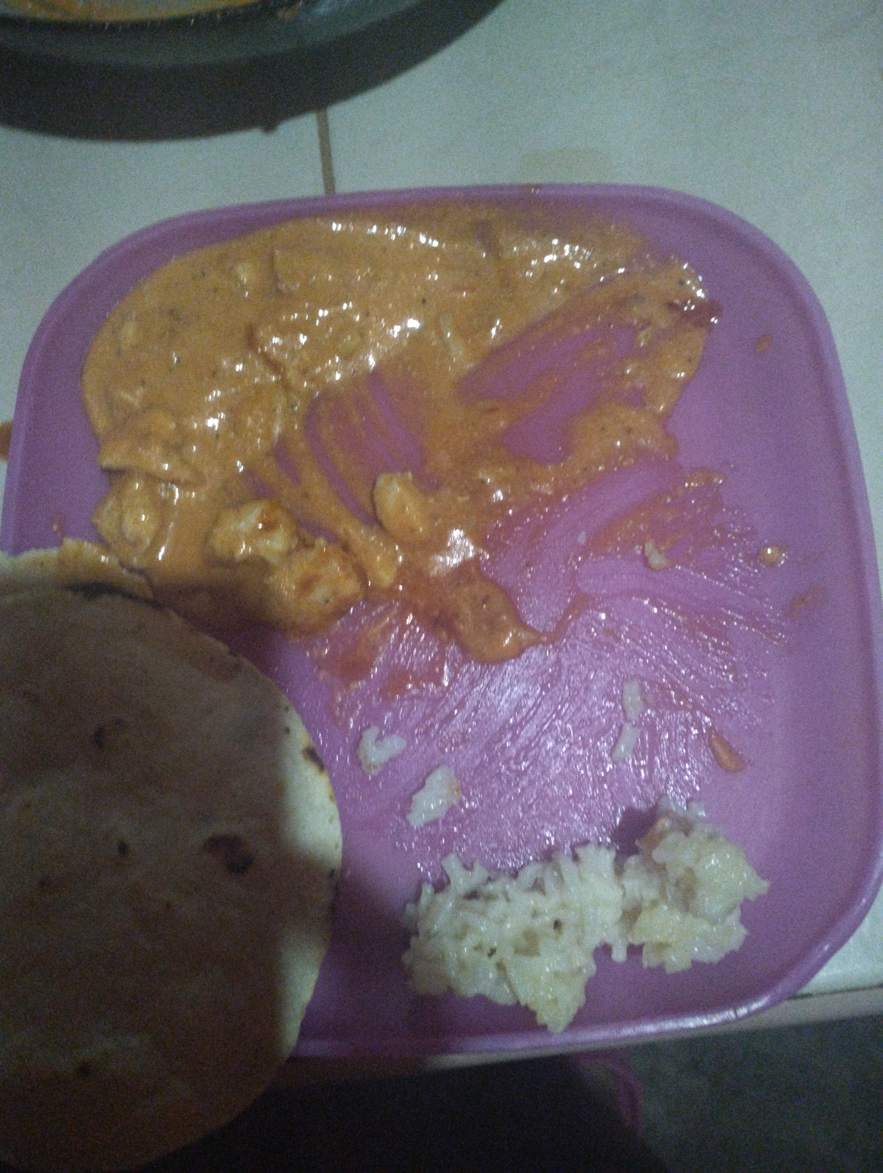 pollo en salsa con arroz