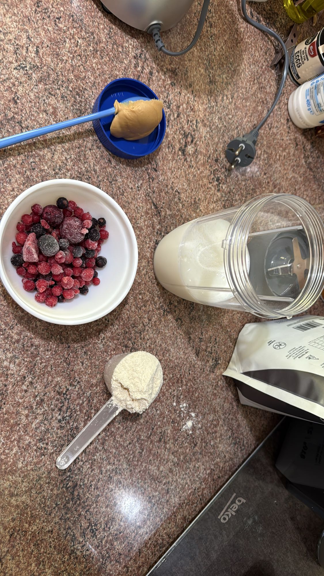 Smoothie proteic fructe