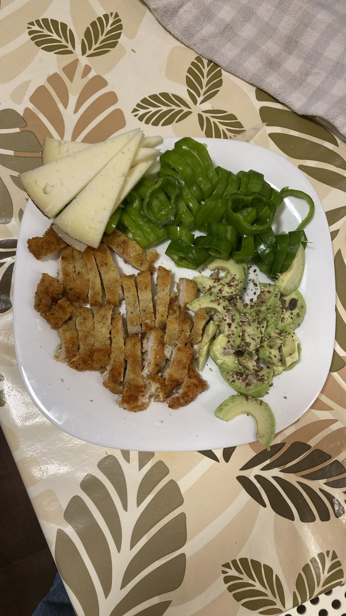 Plato variado con pollo