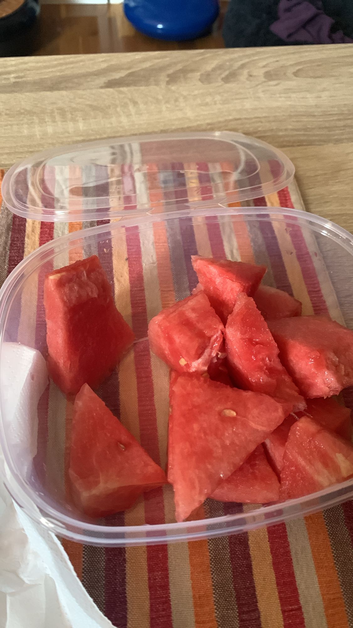 Sandía fresca en trozos