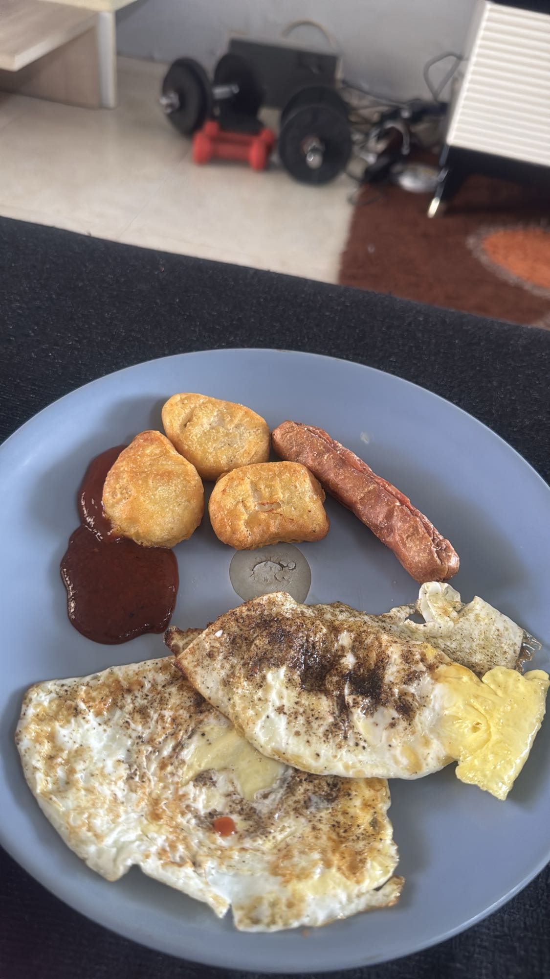 Eggs, Nuggets & Sausage