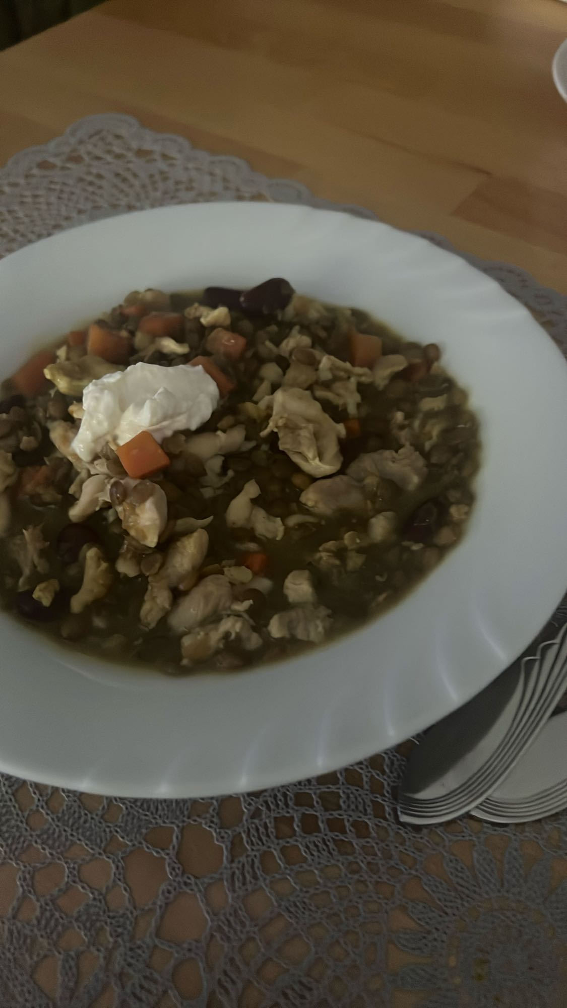 Linsensuppe mit Hähnchen