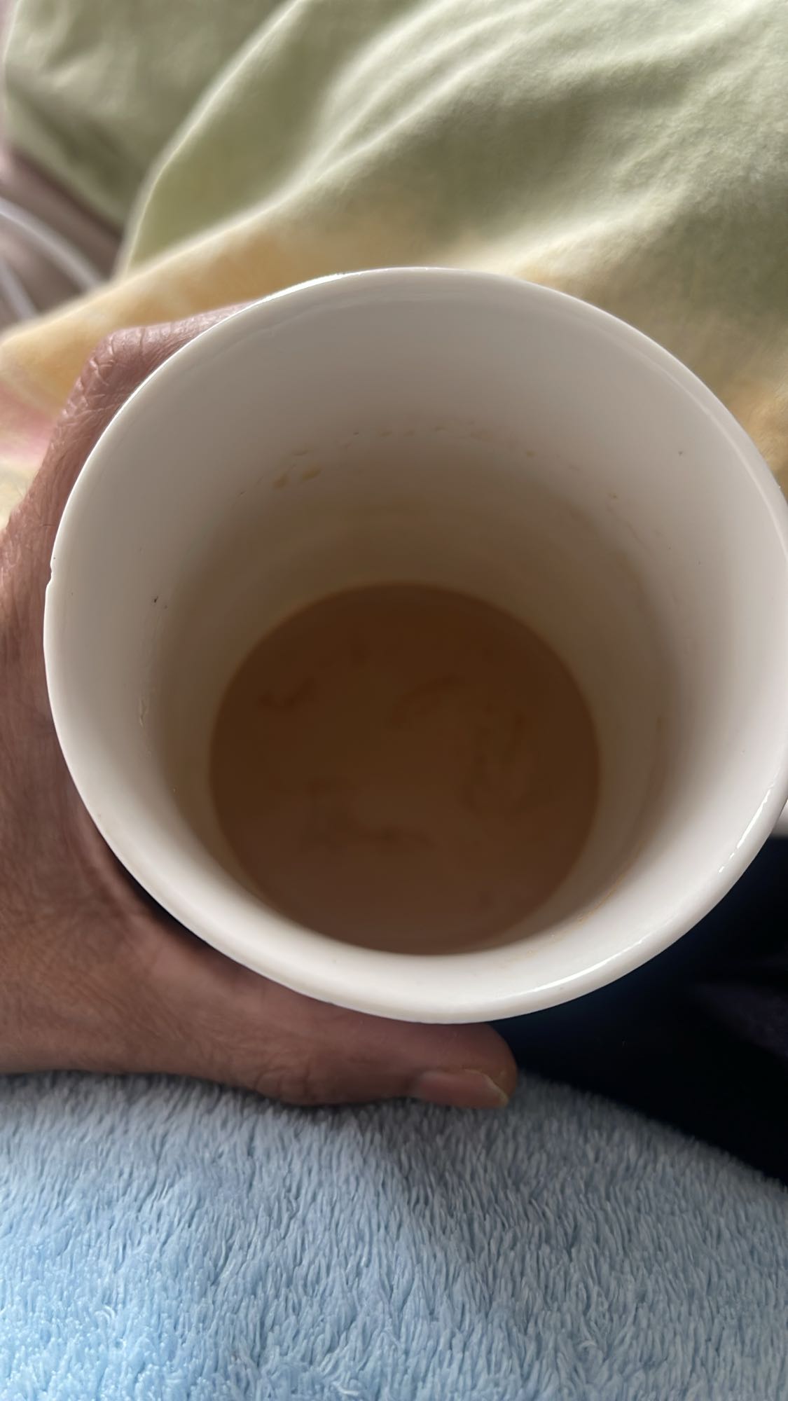 Kleine Tasse Milchkaffee
