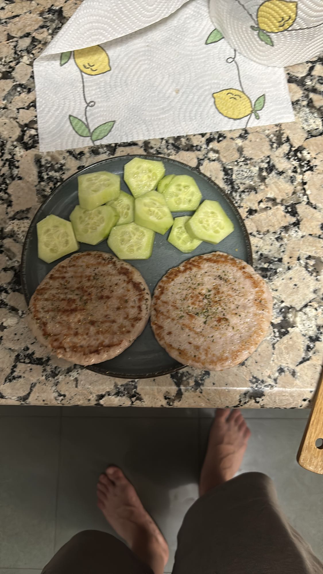 hamburguesas con pepino