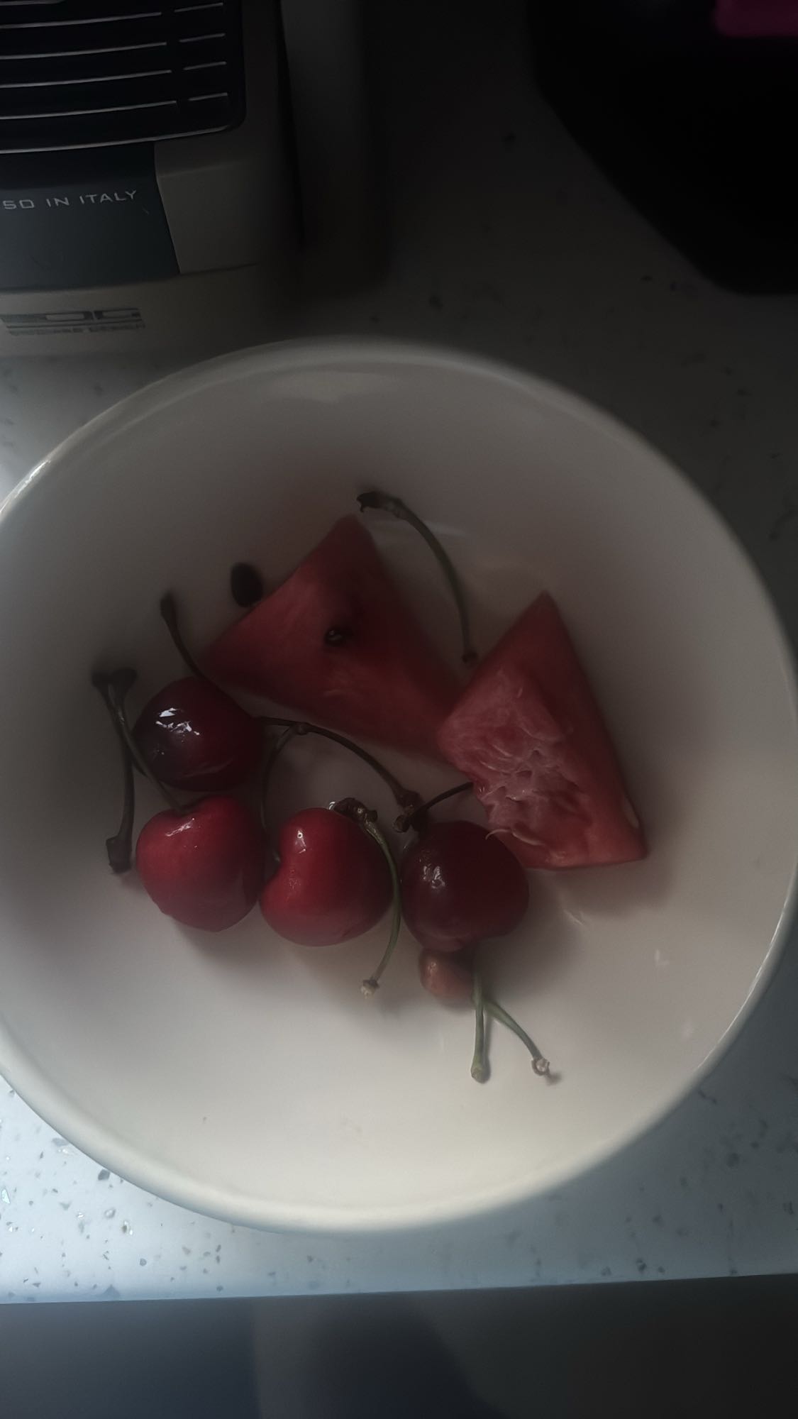 Fructe proaspete în bol