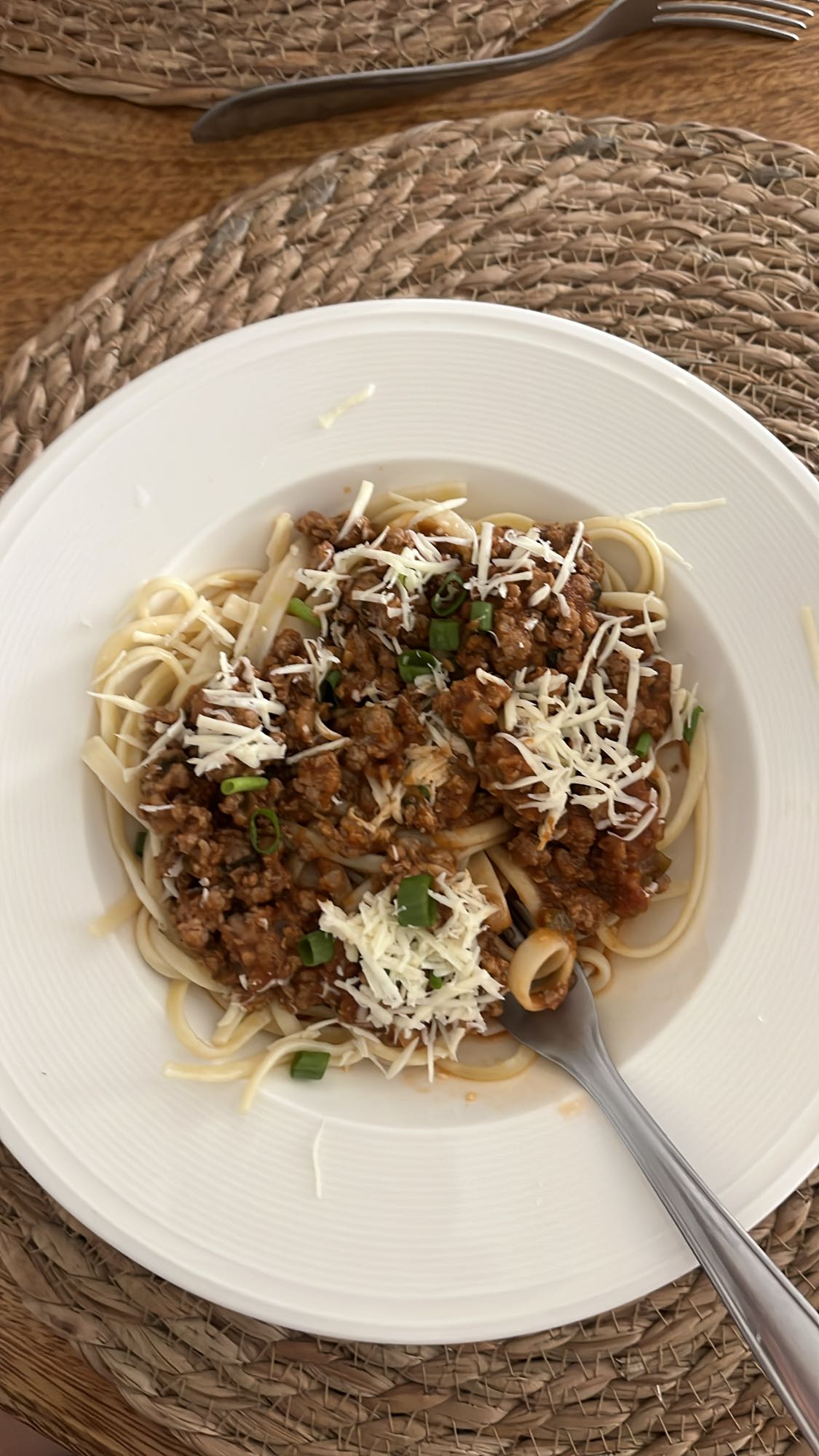 Pasta con carne y queso