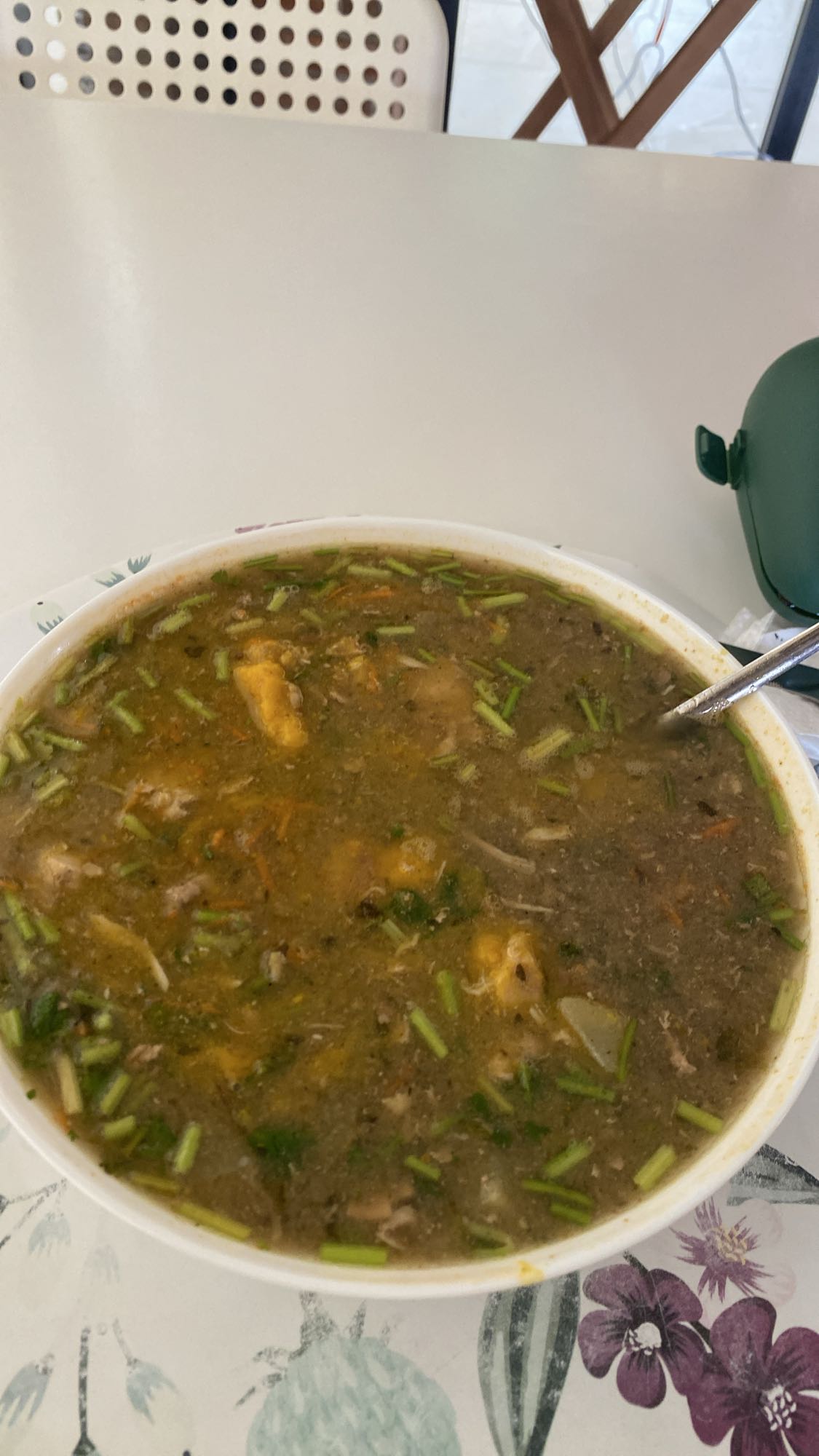 sopa de pollo espesa