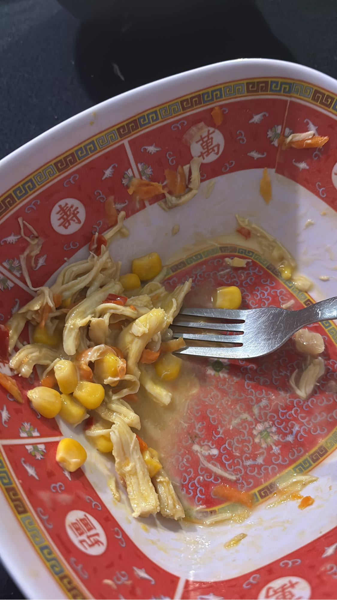 ensalada de pollo y maíz