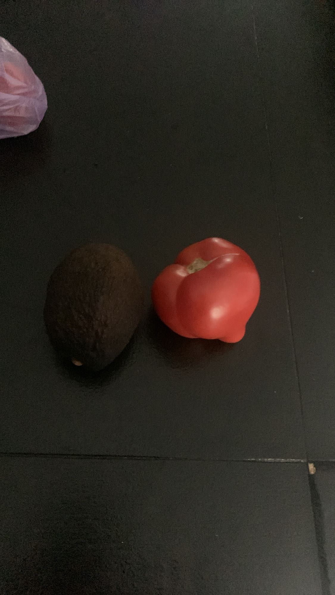 Avocado și ardei gras