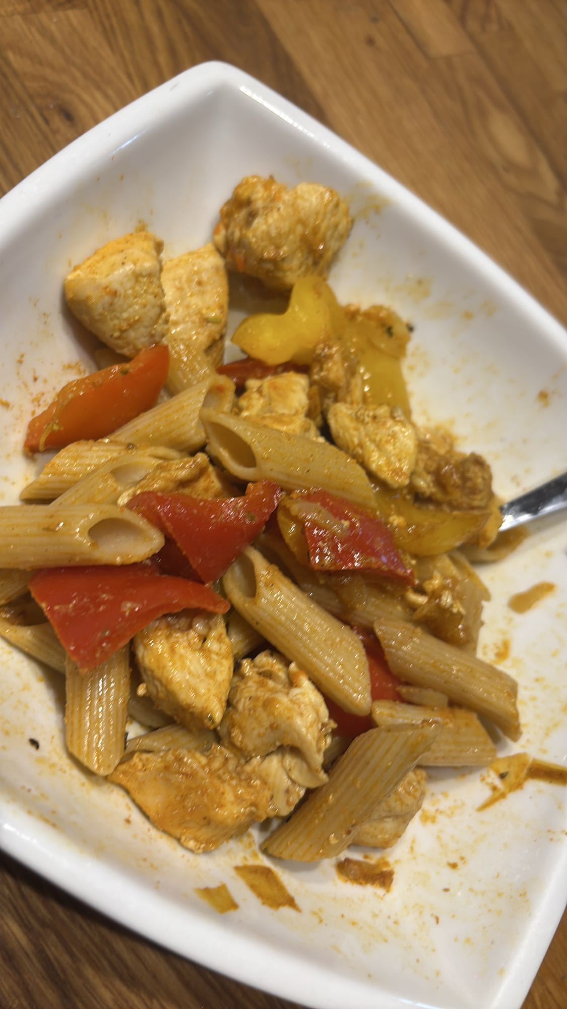 Makaron z kurczakiem
