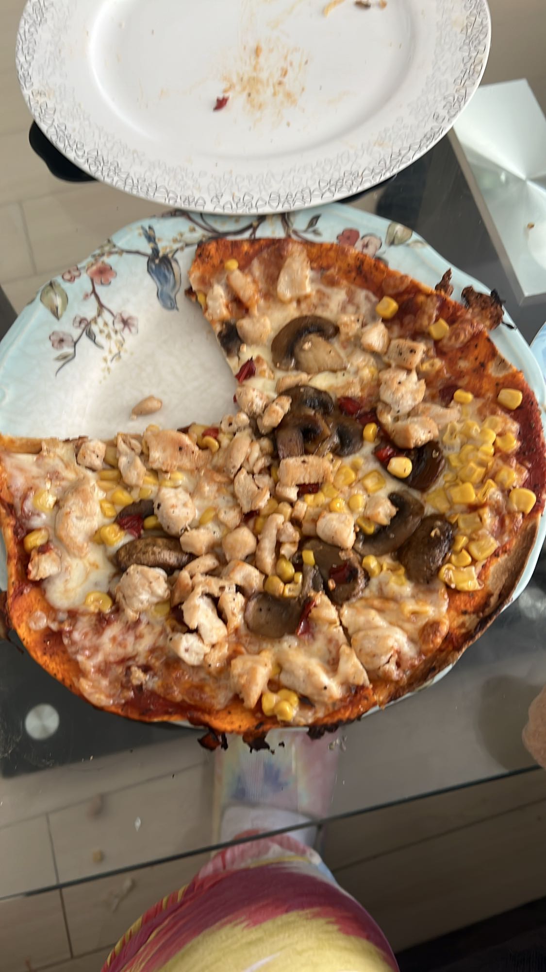 Pizza poulet champignons maïs