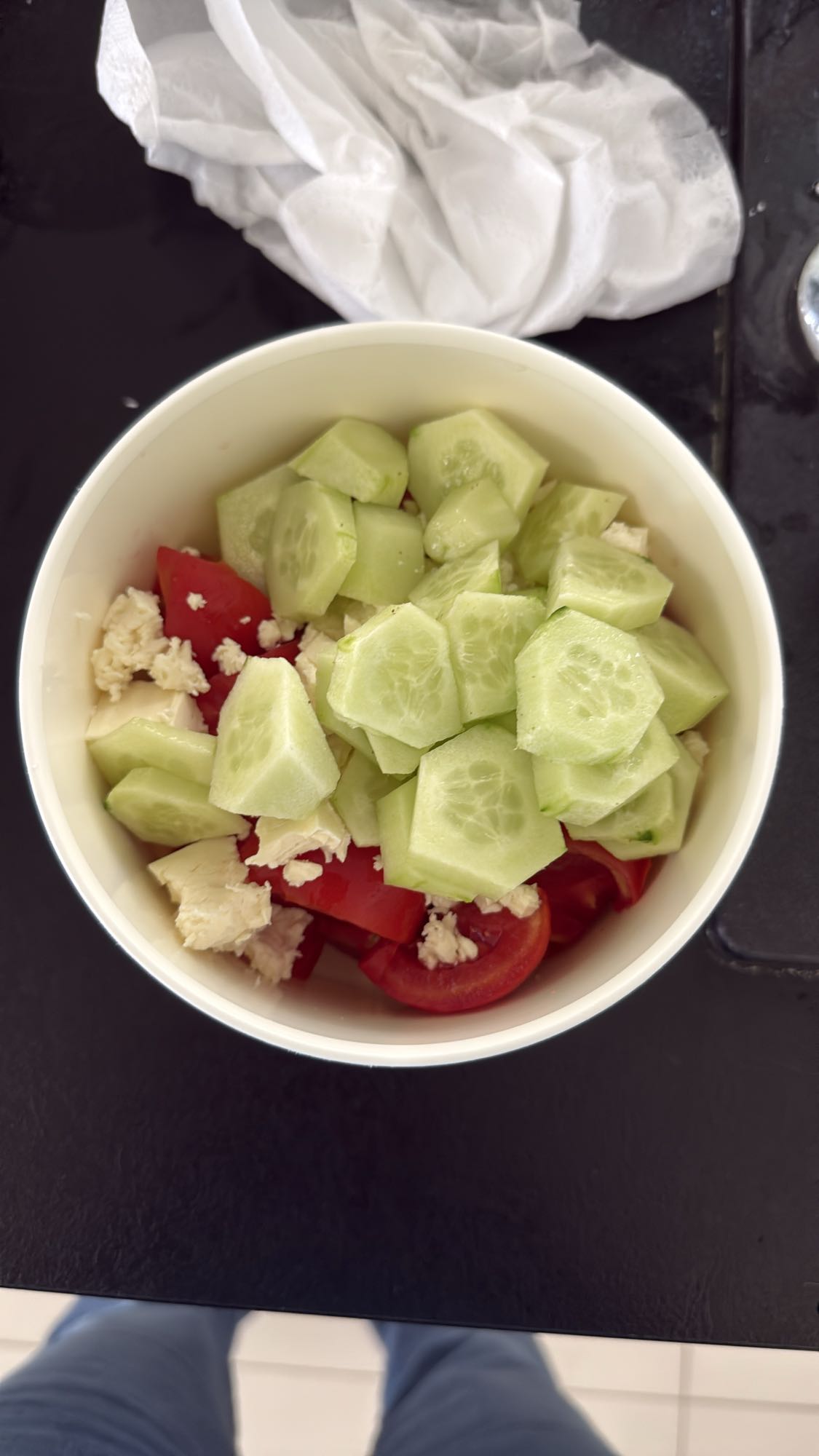 Salată proaspătă cu brânză