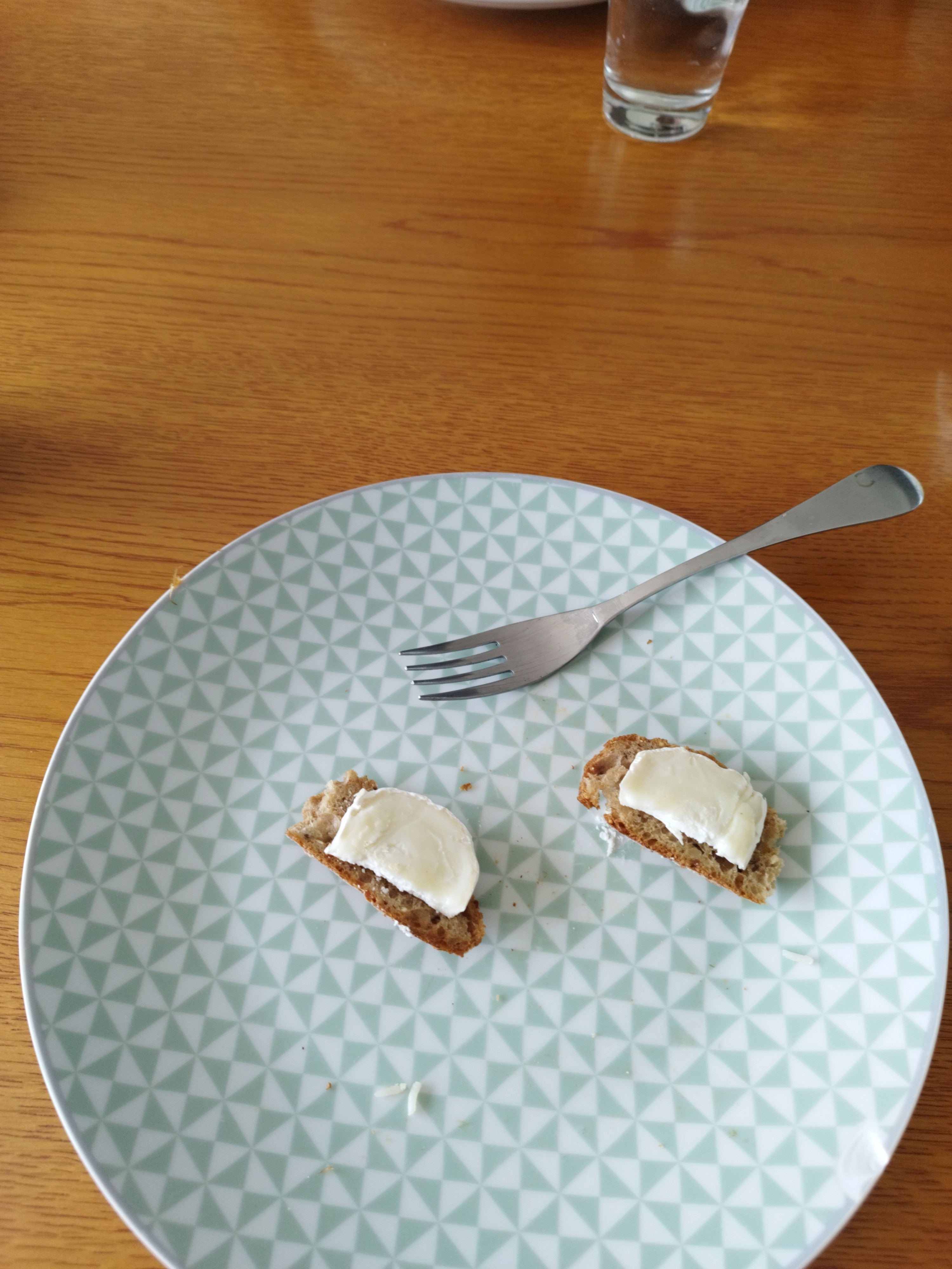 Pain complet et fromage