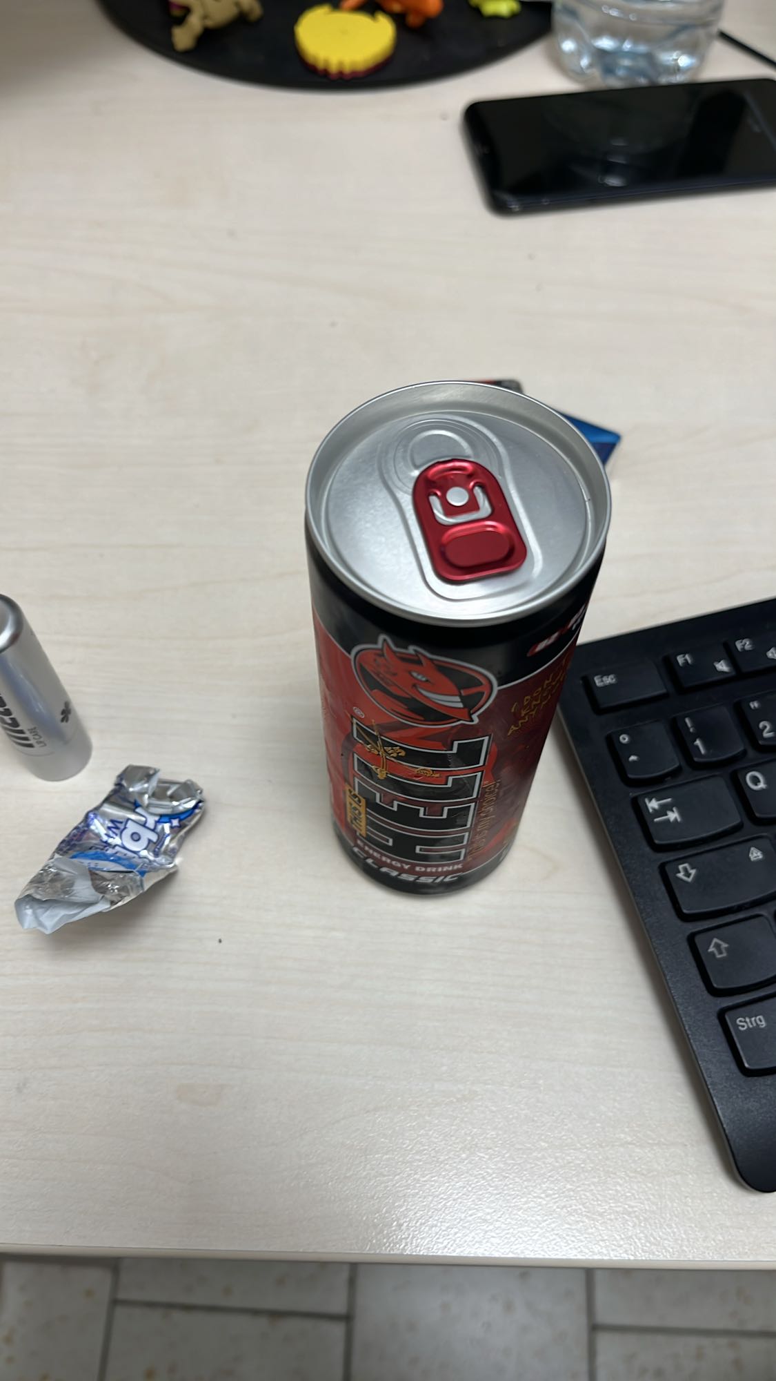 Energetsko piće i proteinska pločica