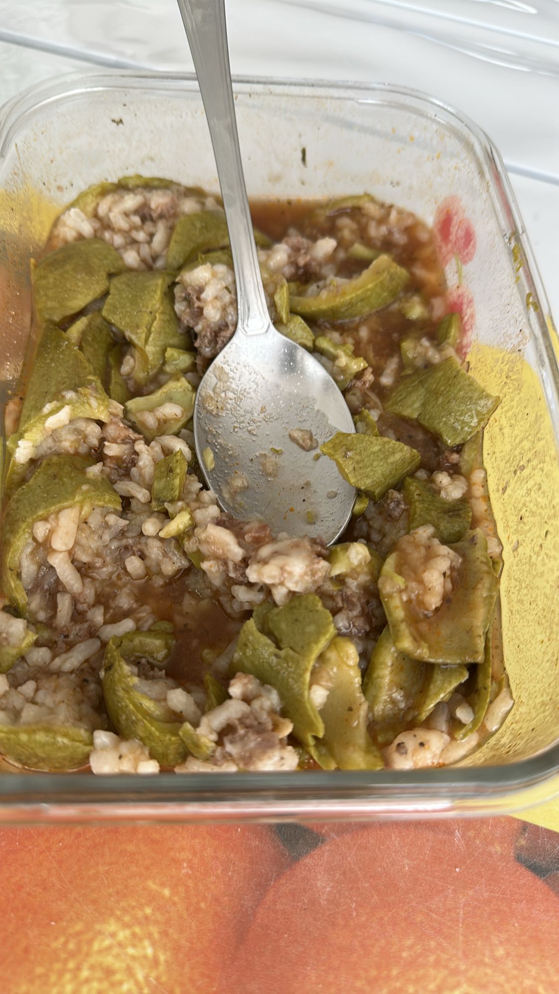 Stuffed zucchini with rice