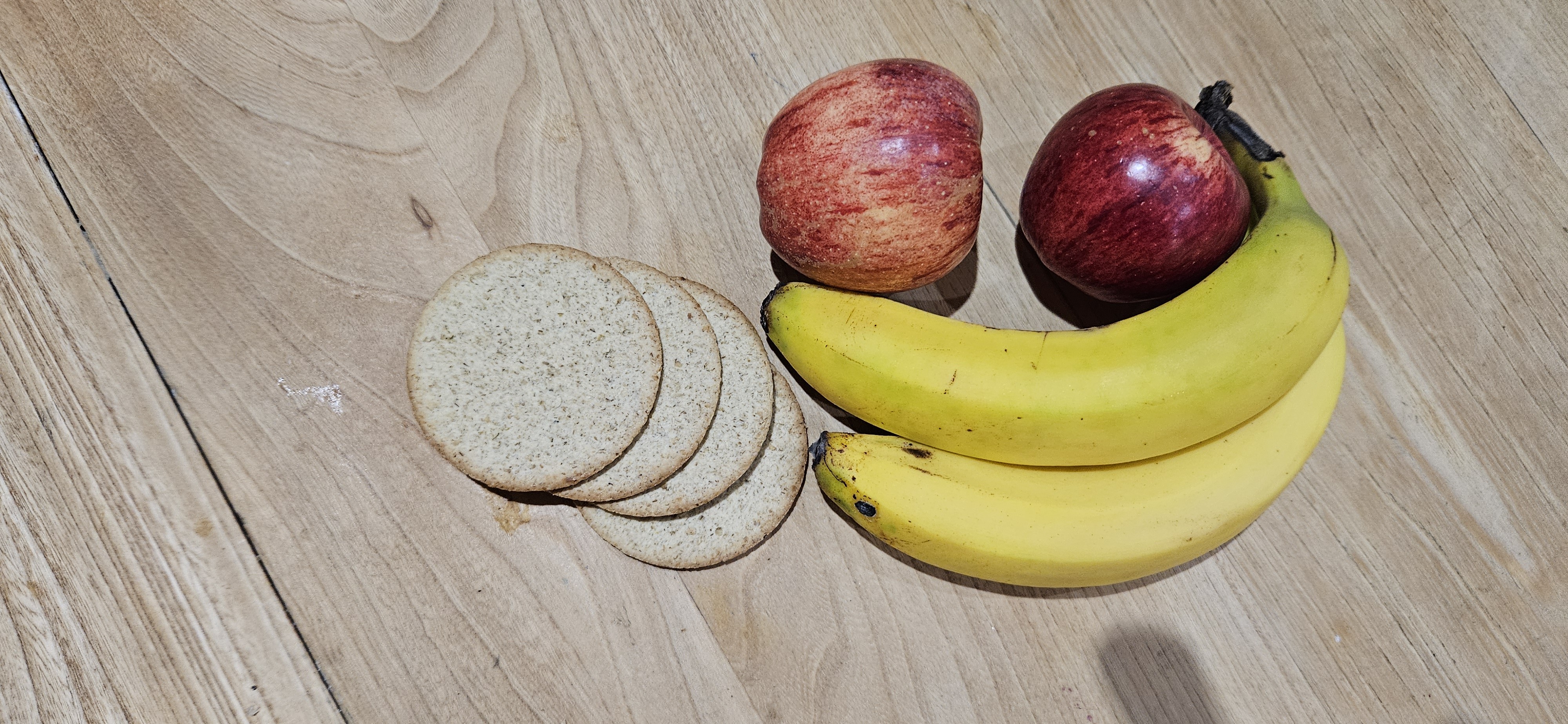 Fruit and biscuit snack
