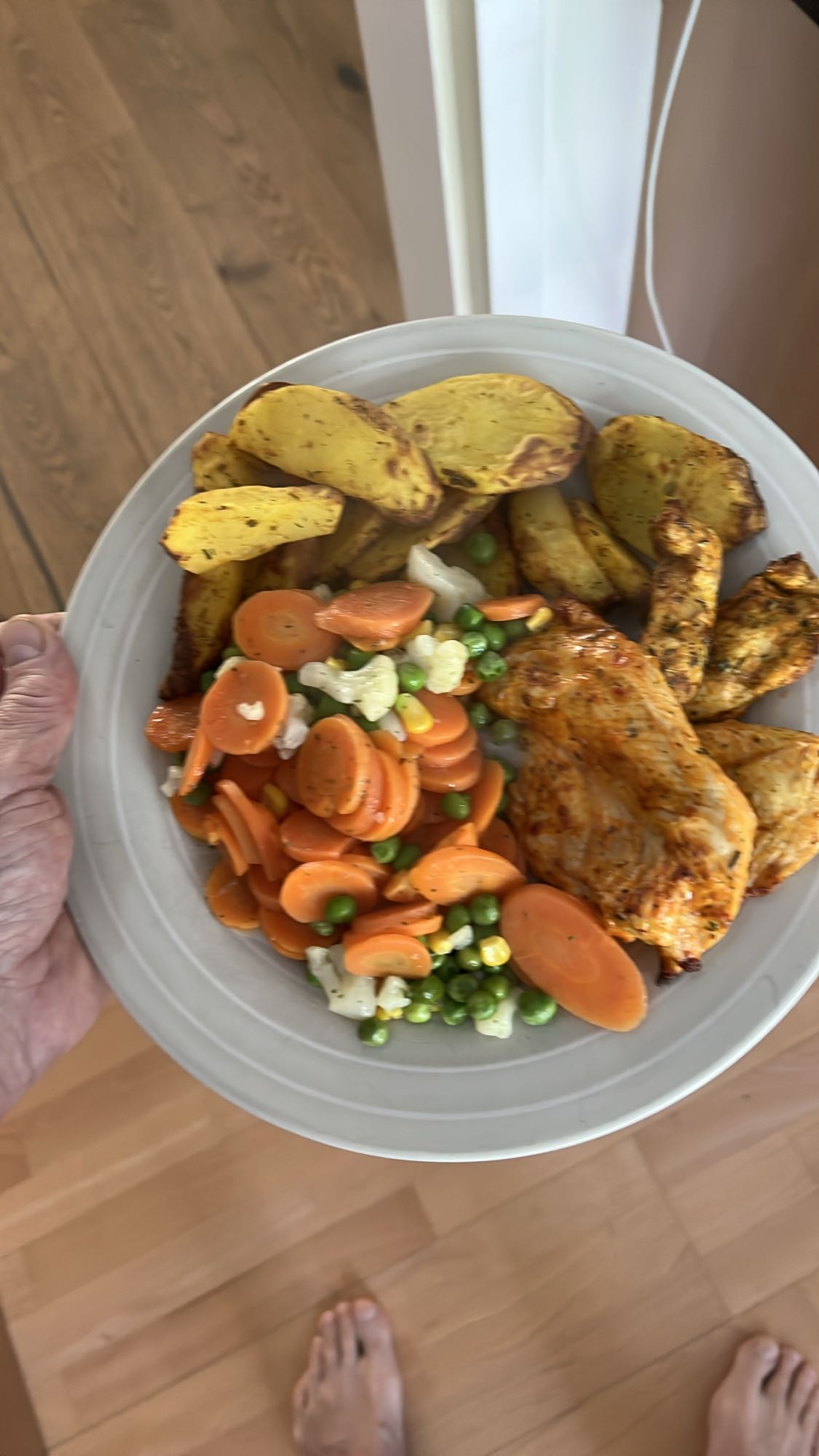 Kurczak z warzywami i ziemniakami