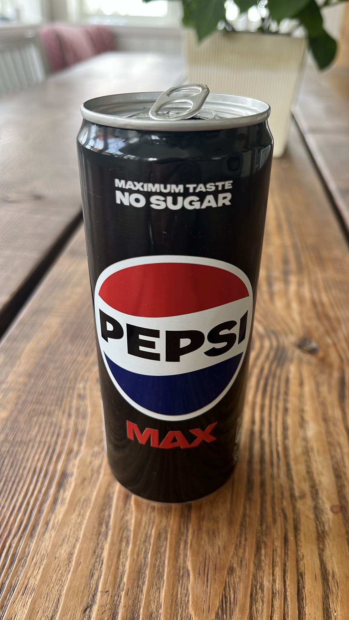 Pepsi Max burk