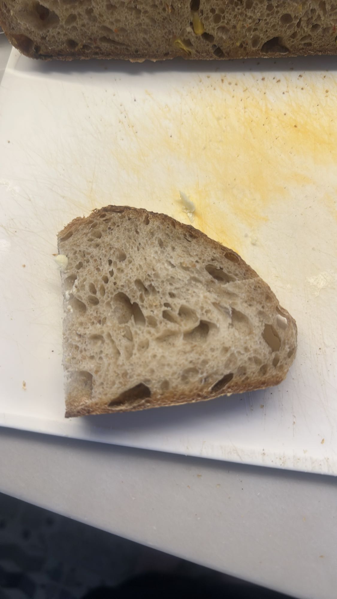 Rebanada de pan artesanal