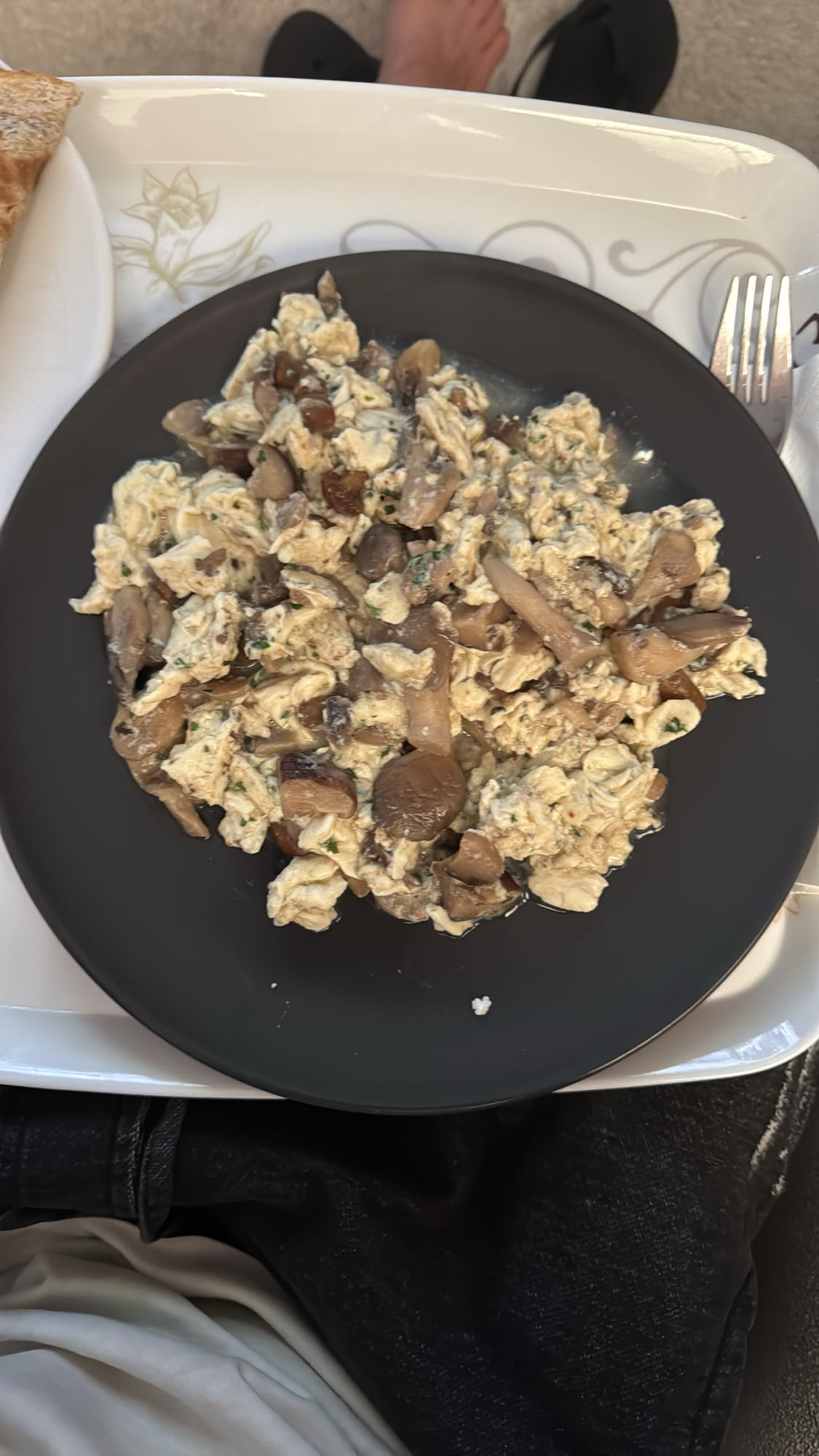 Huevos revueltos con setas