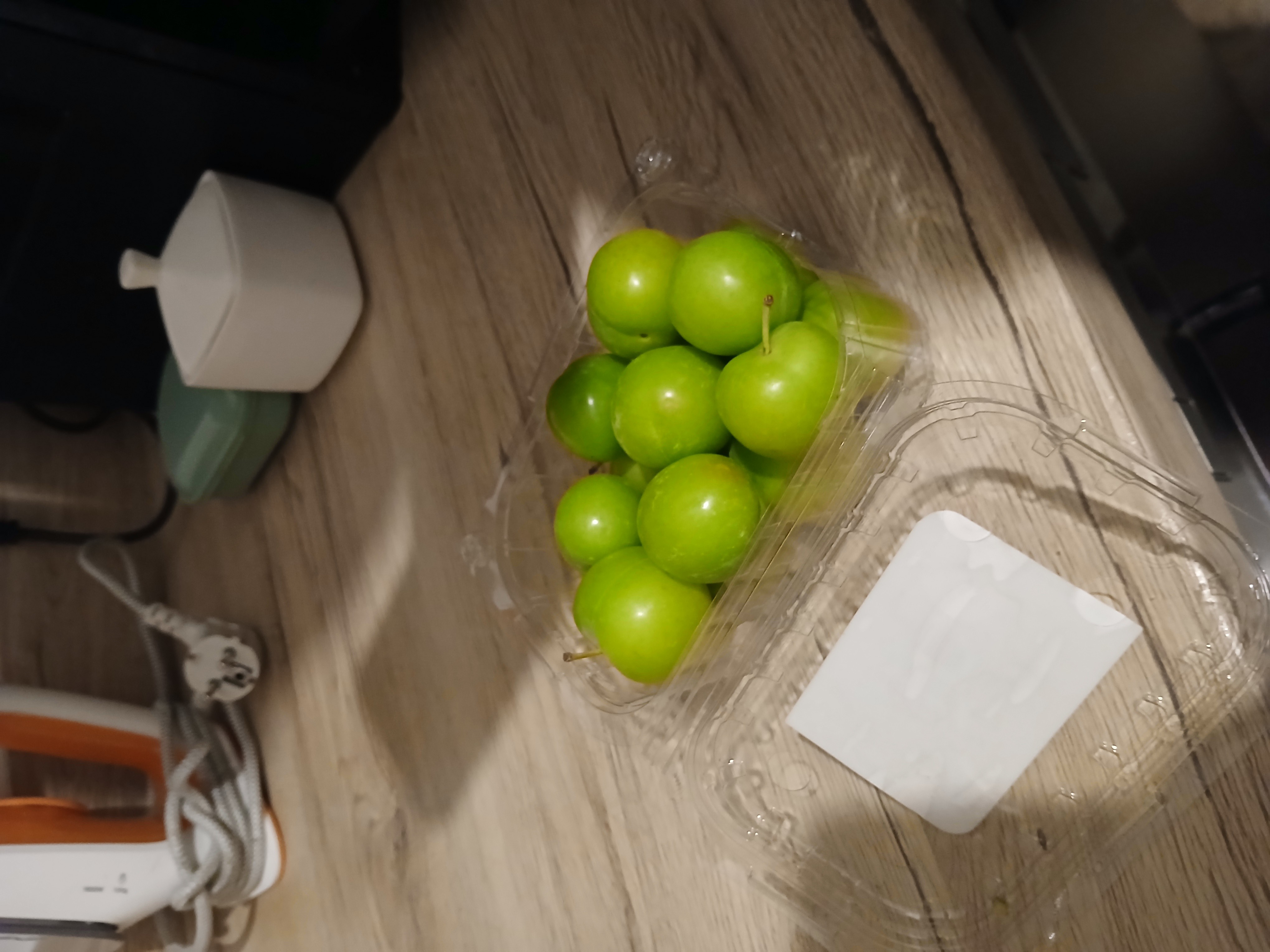 Yeşil erik atıştırmalık