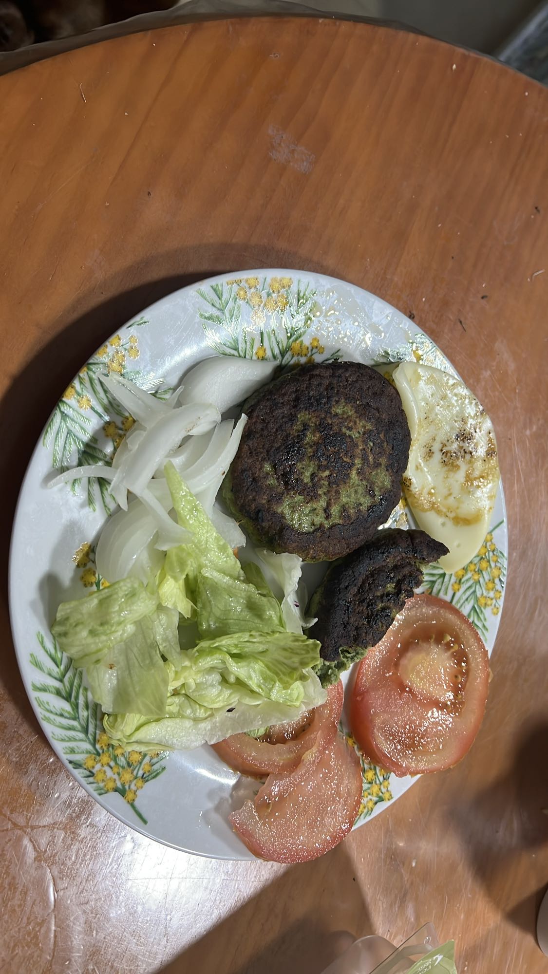 ensalada con falafel