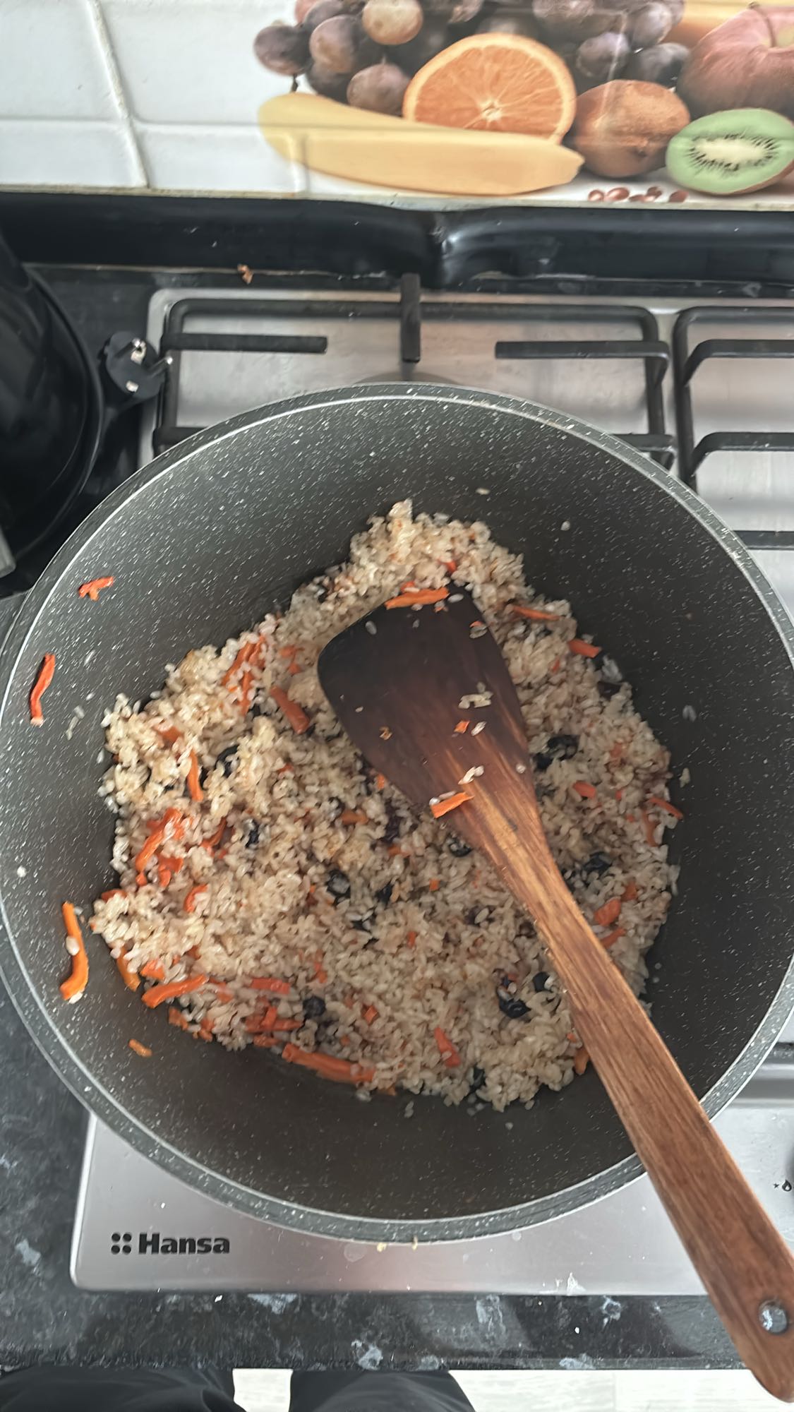 рис с морковью и изюмом