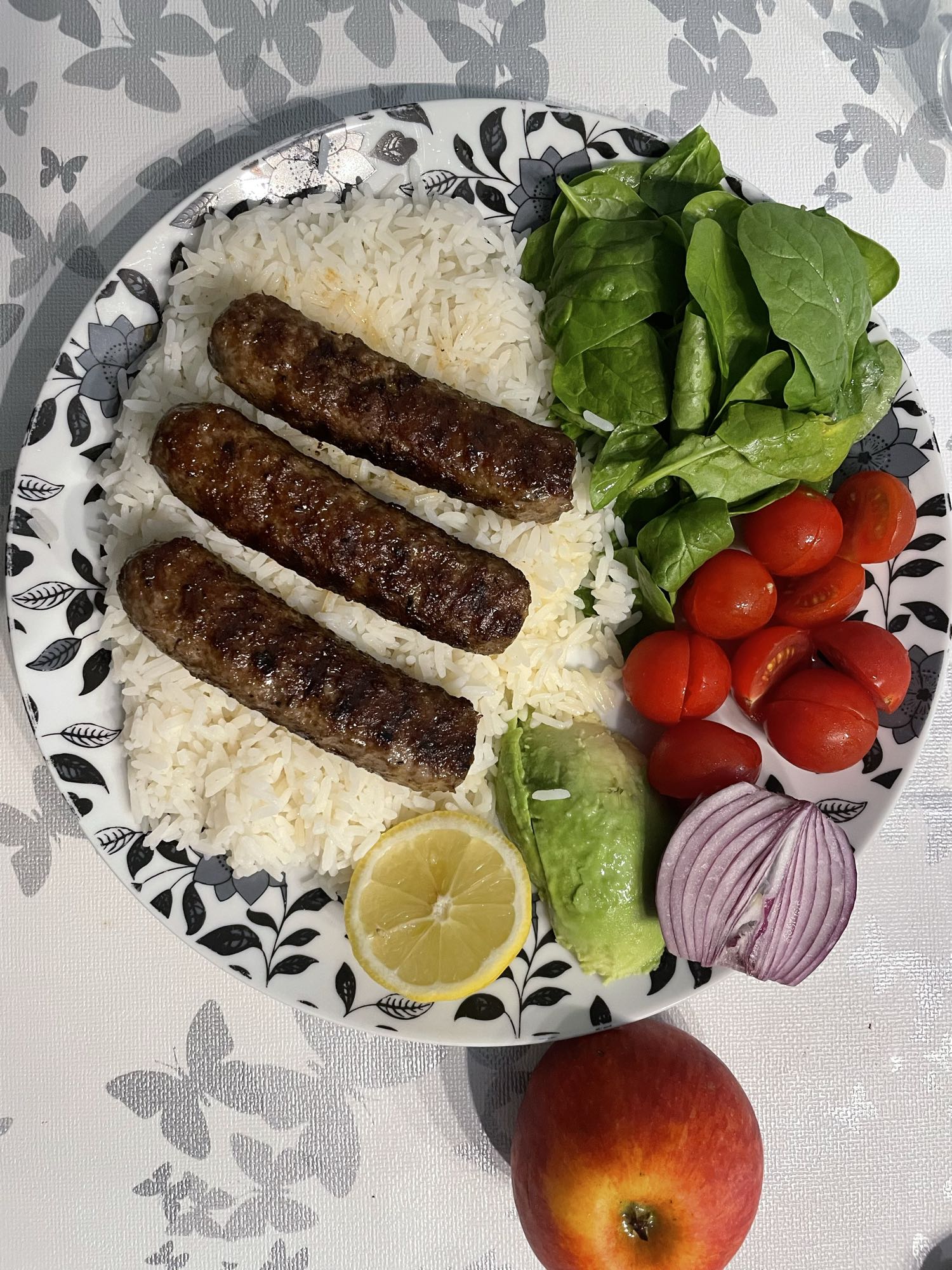 Cevapcici vom Rind mit Riz Long Grain