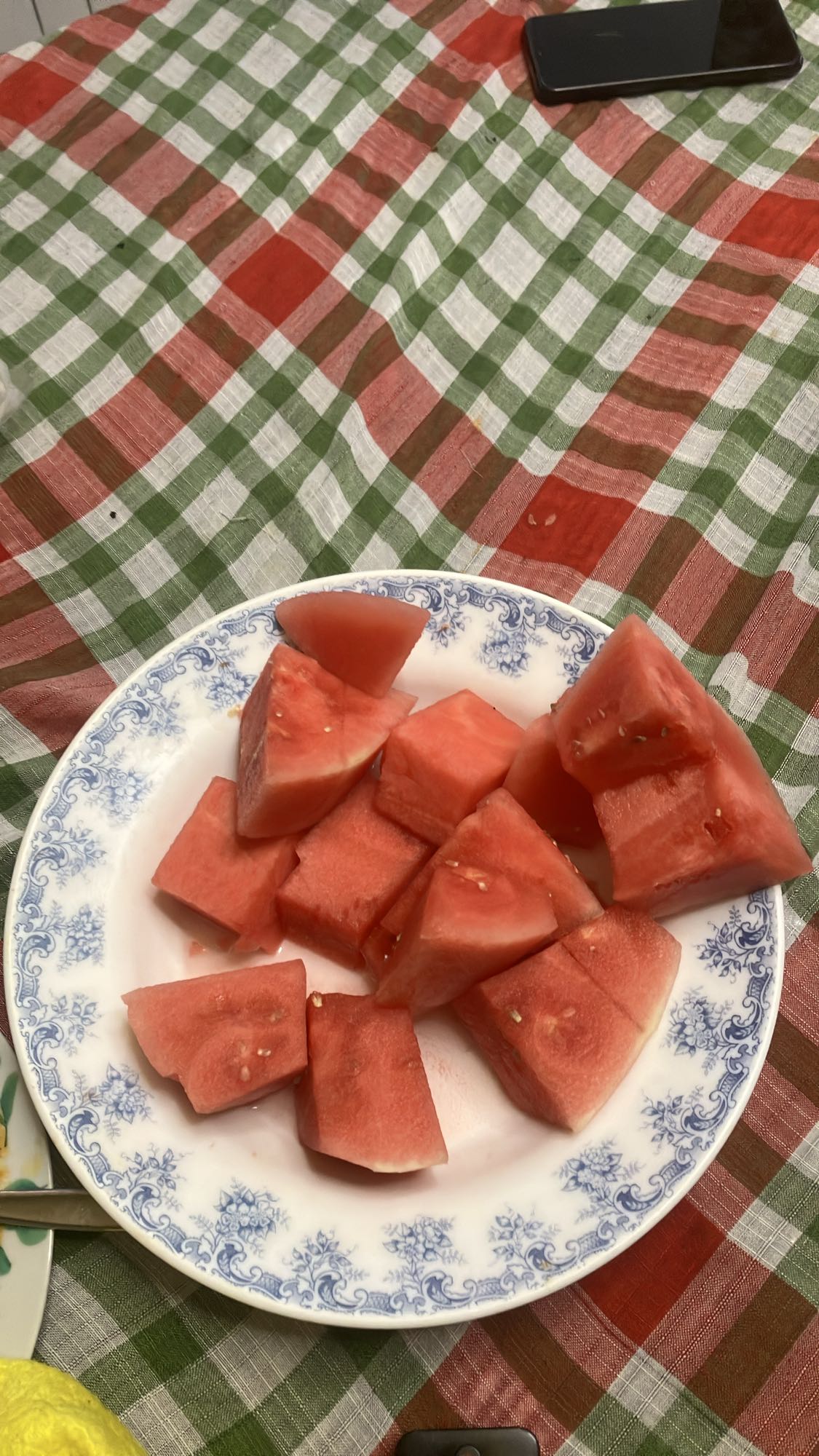 Sandía fresca en cubos