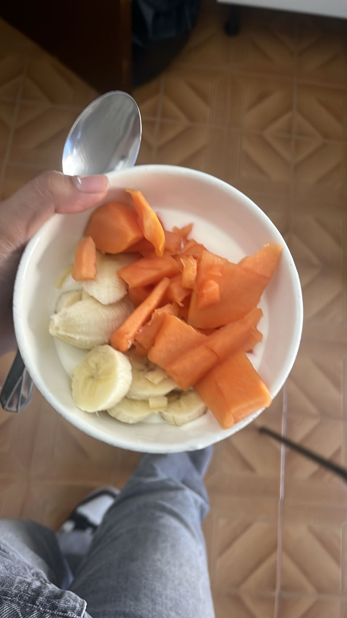 Fruta fresca en tazón