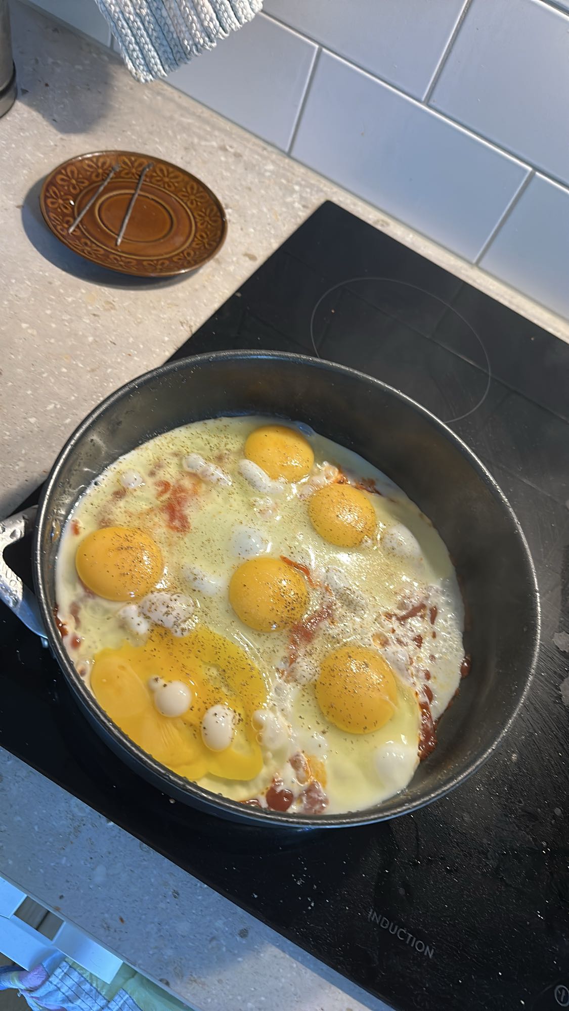 Ägg och bacon stekpanna