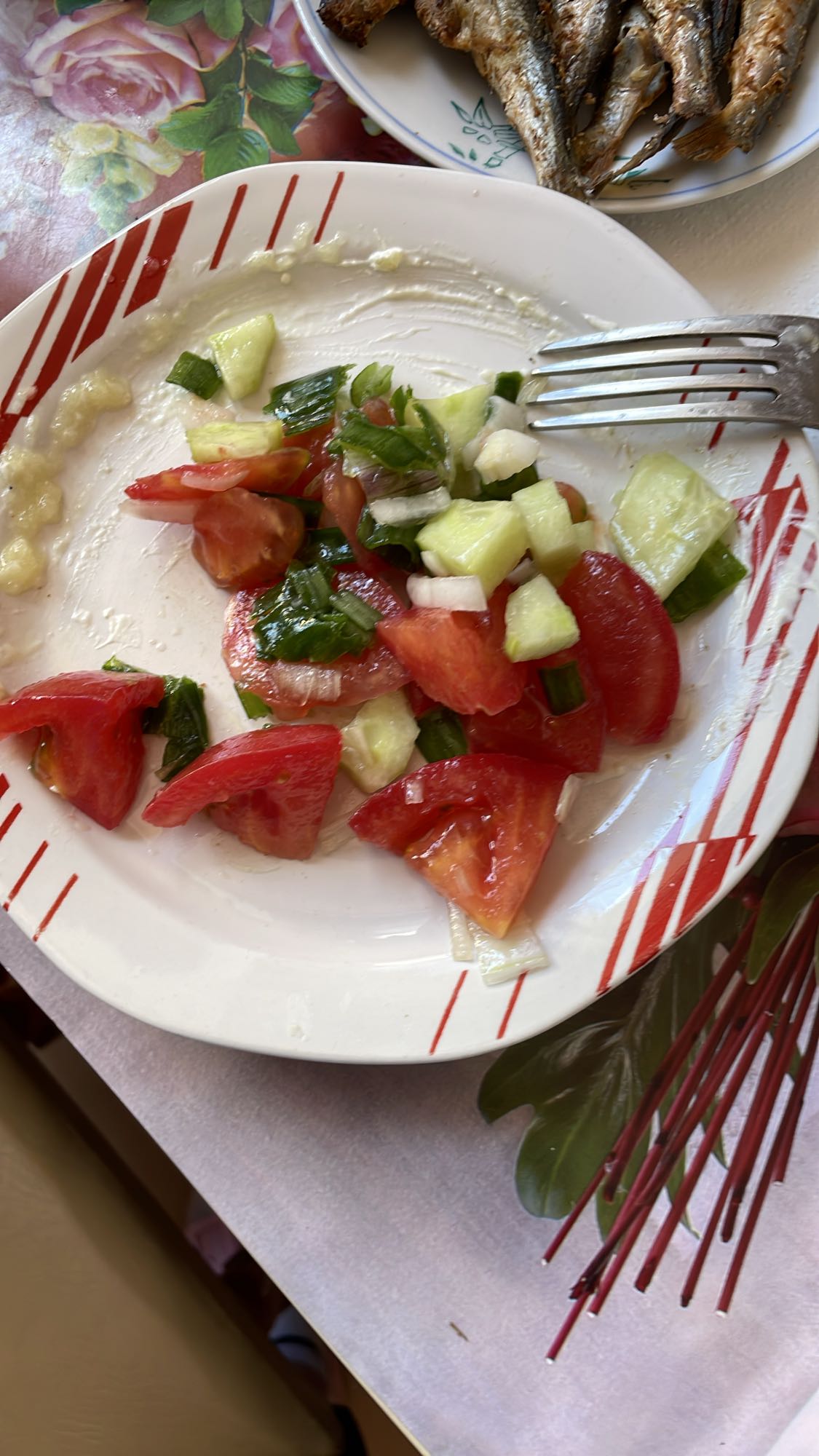 Salată de legume proaspete