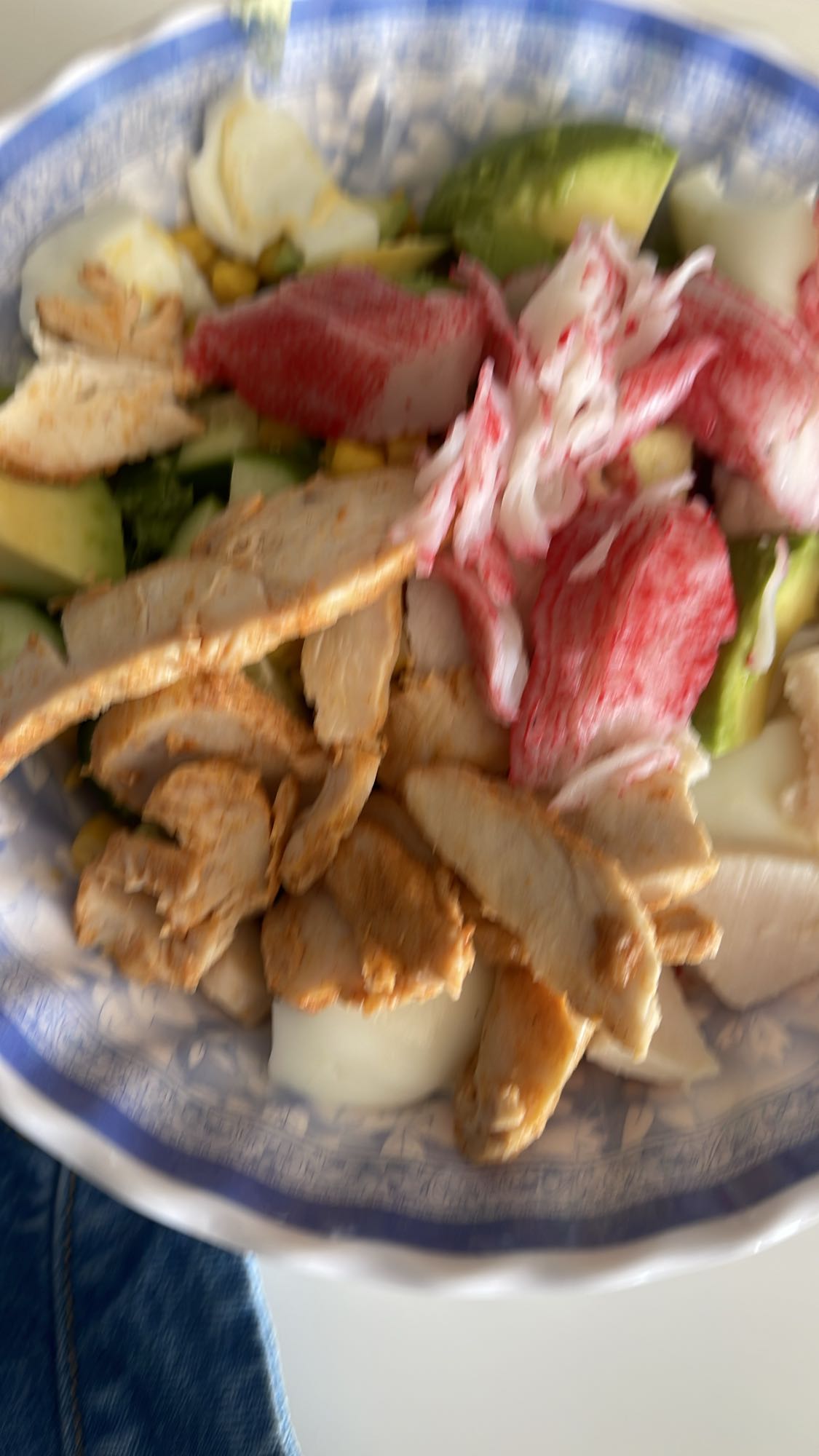 Kyllingsalat med krabbe