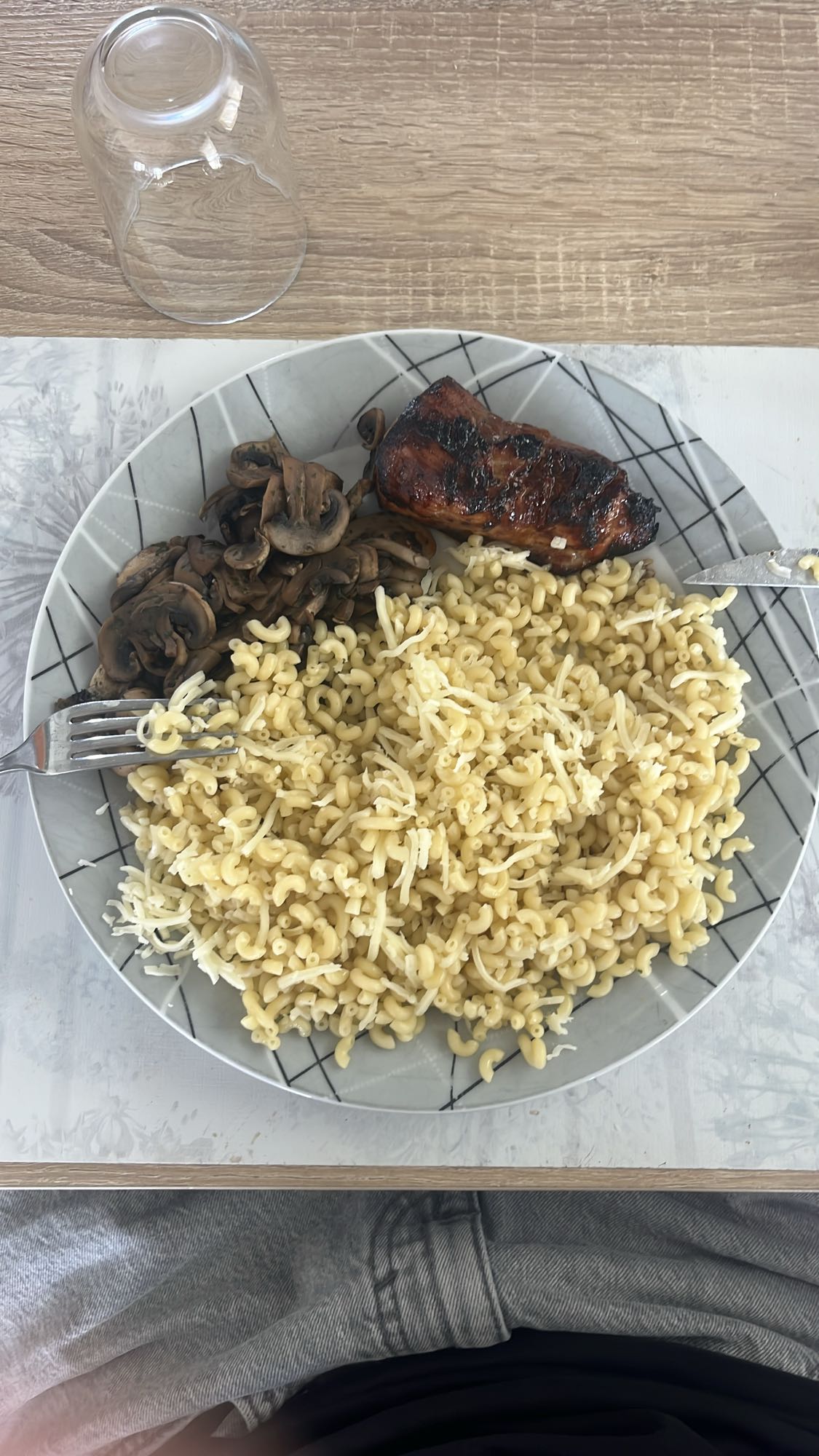 Pâtes, poulet, champignons