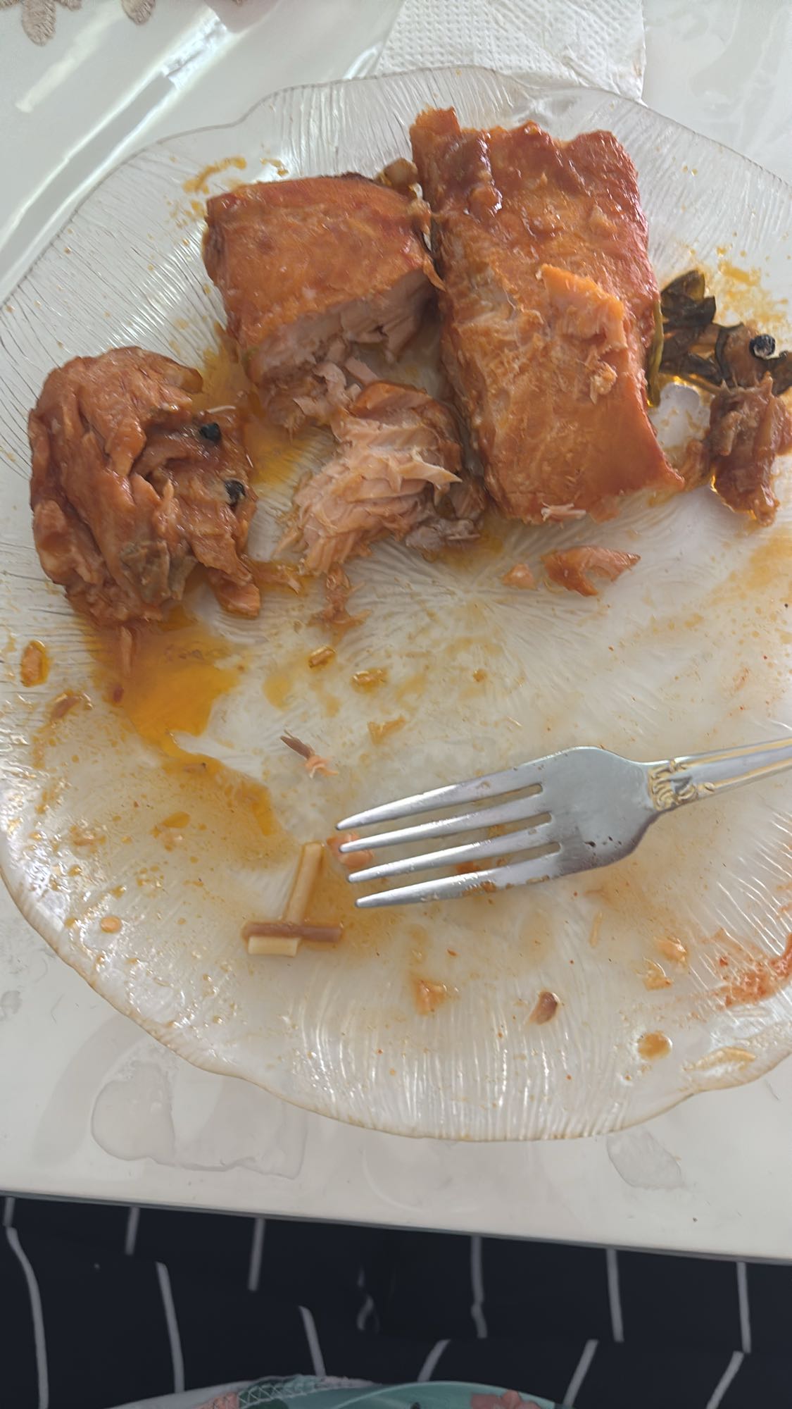 Ugnsbakad lax med sås