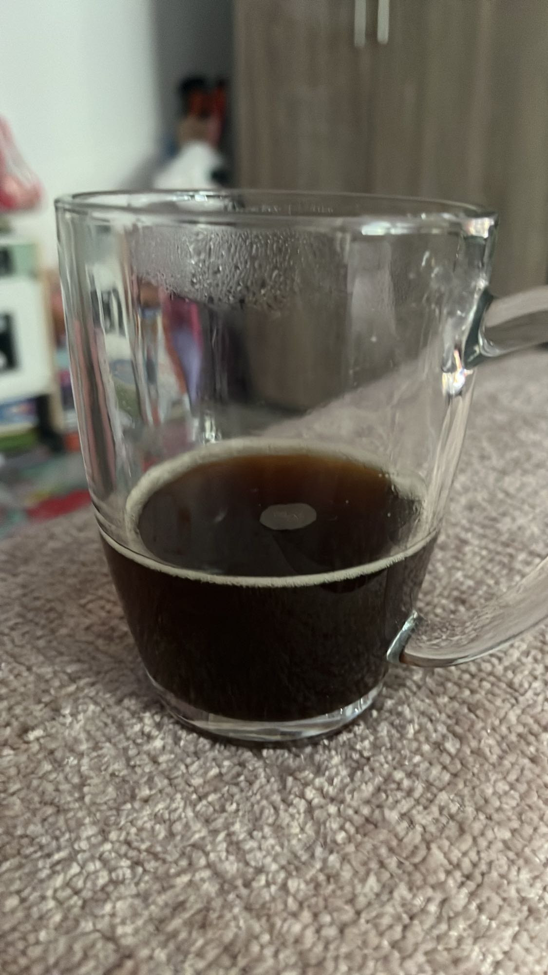 Cafea neagră simplă