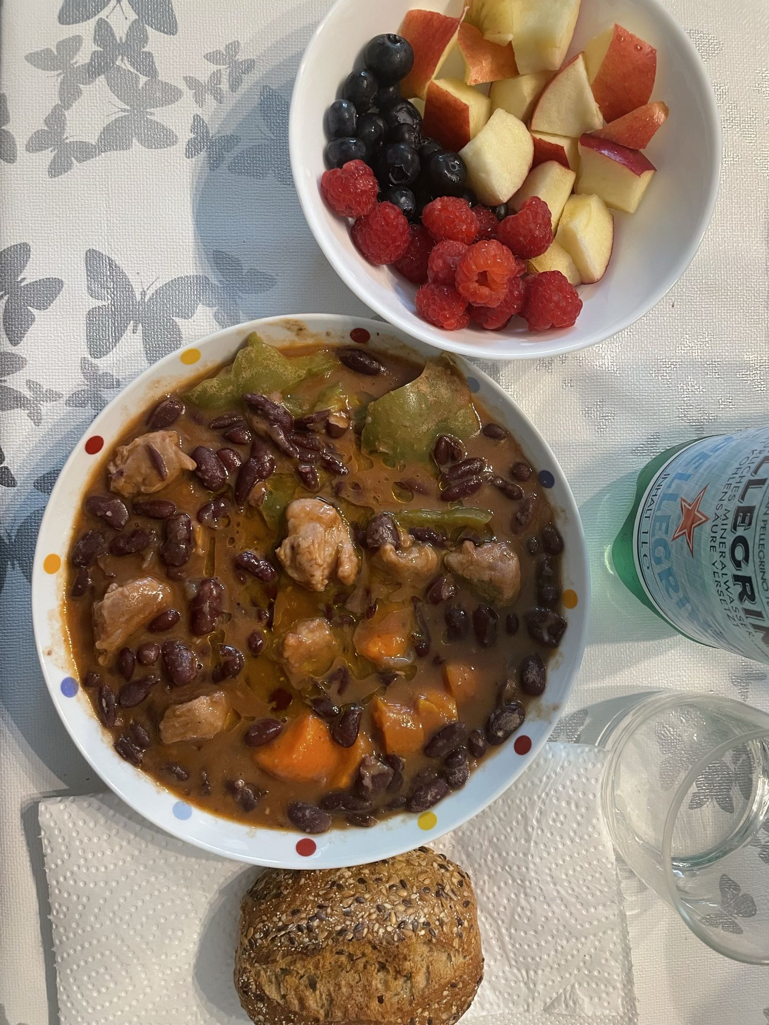 Bohnen-Eintopf mit Obst