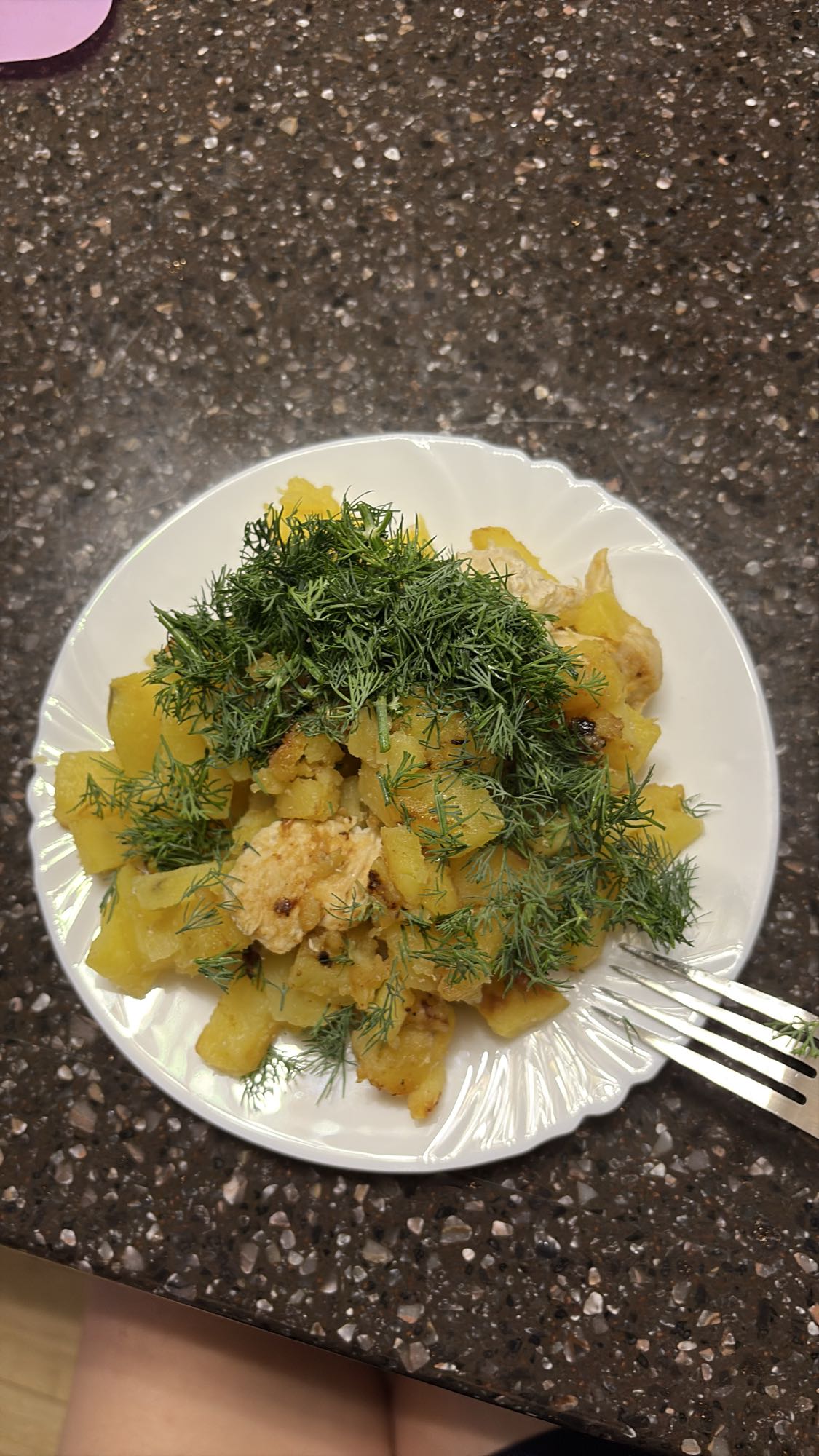 Potato chicken dill plate