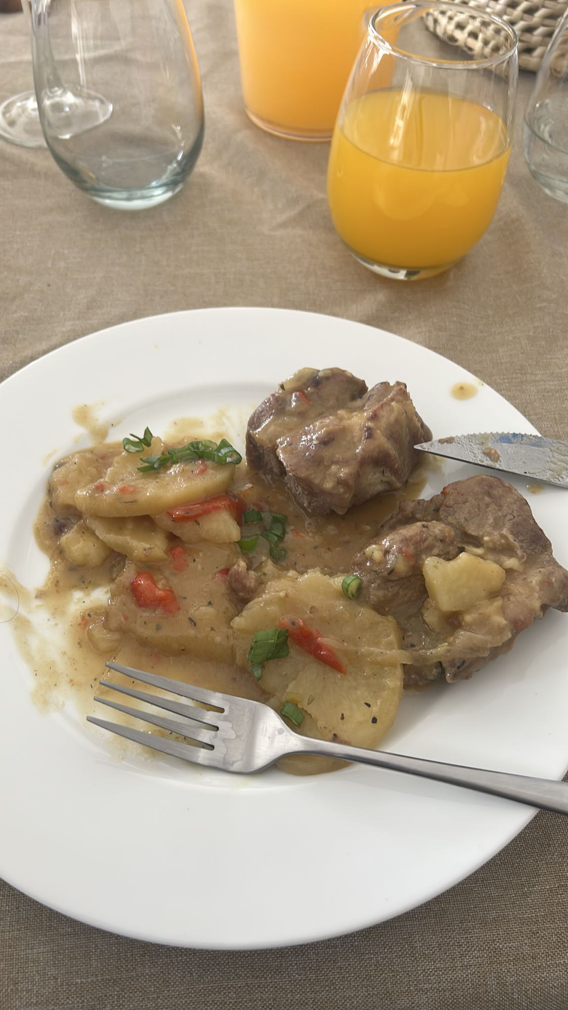 Bondiola de cerdo con papas