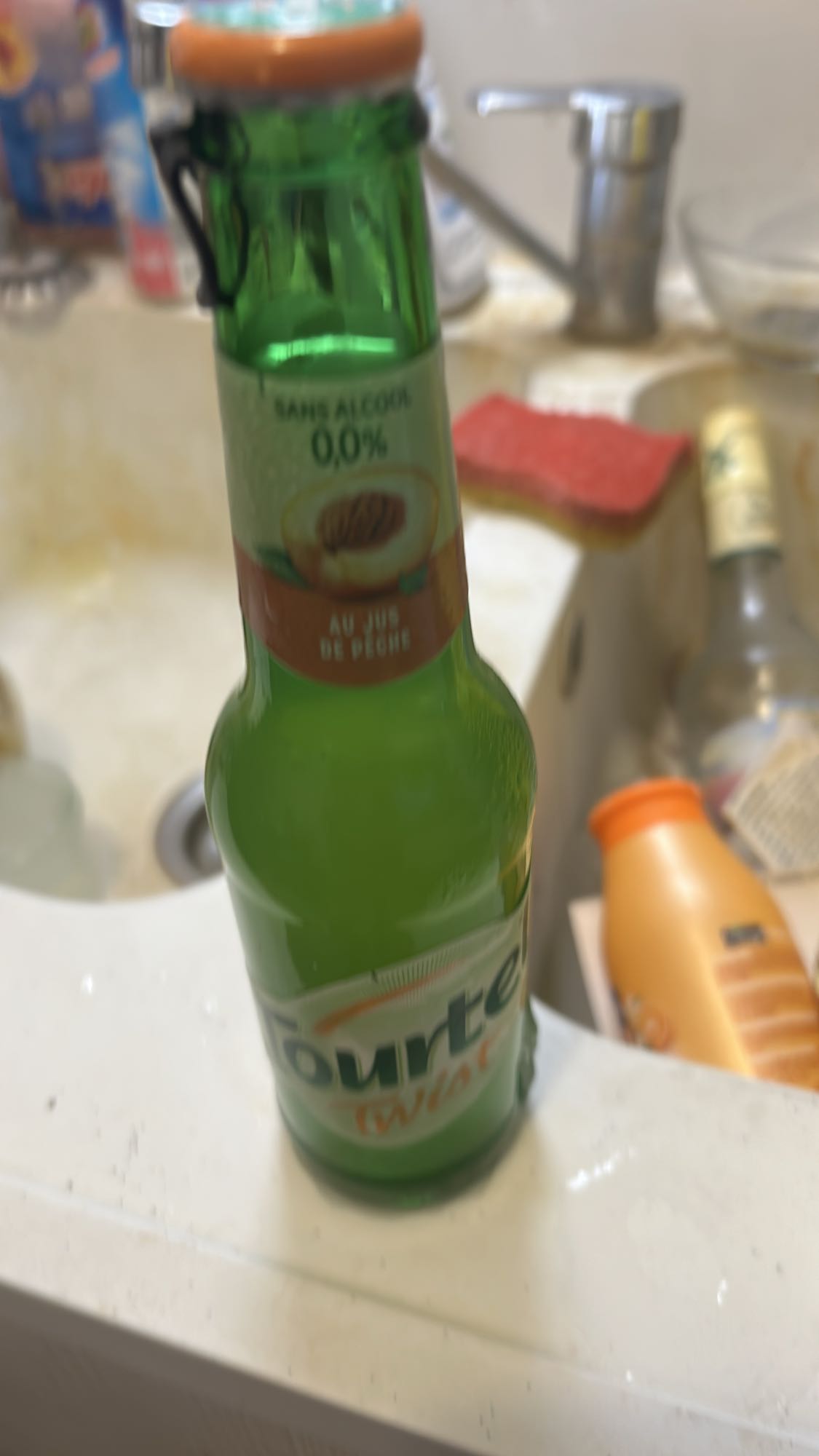 Bière sans alcool pêche