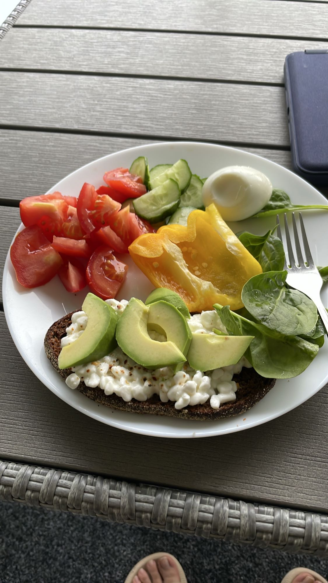 Grönsaksfrukost med ägg