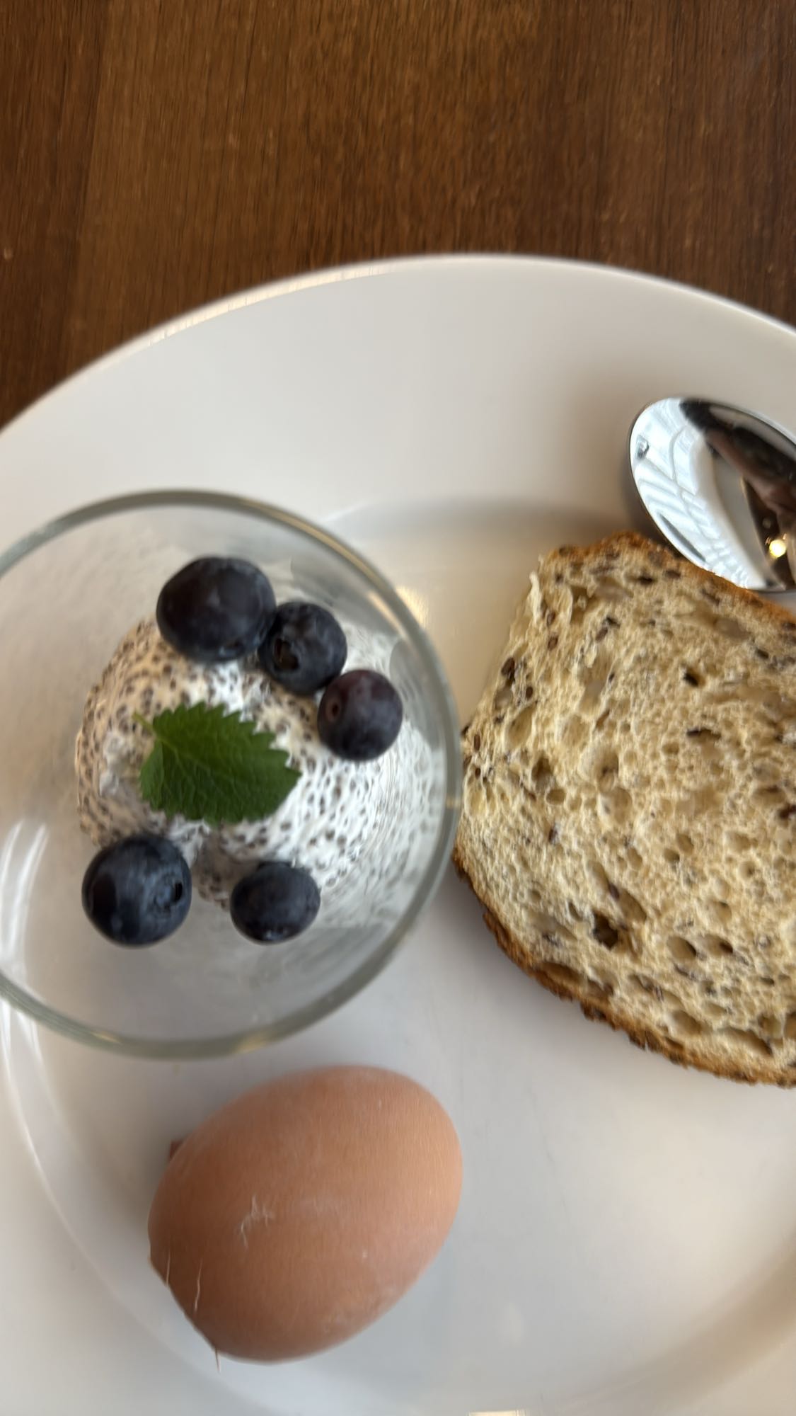 Mic dejun cu ou și chia