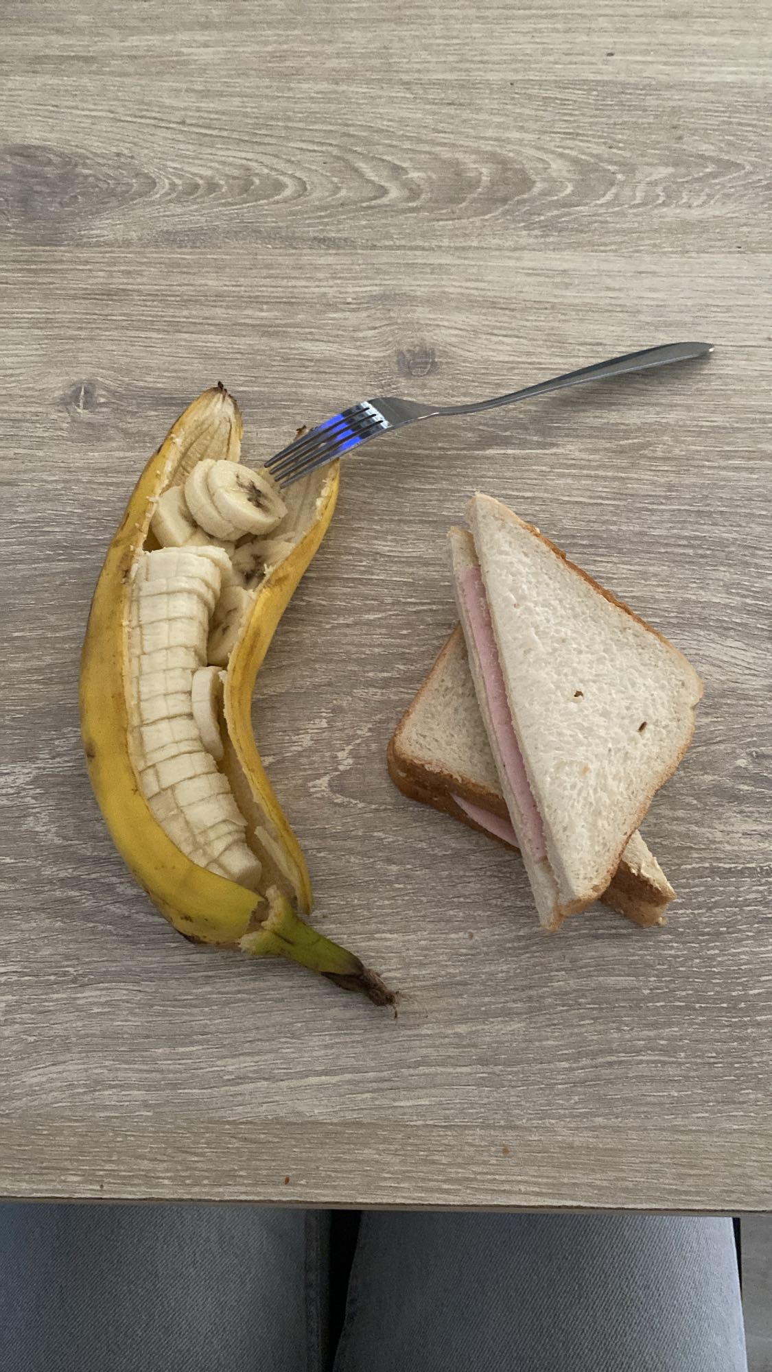 Banaan en ham sandwich